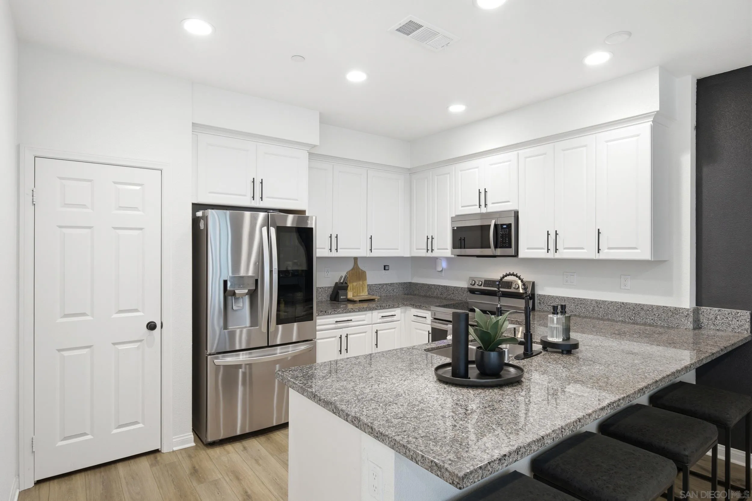 2815 Clary St, Spring Valley, CA 91977, photo 13