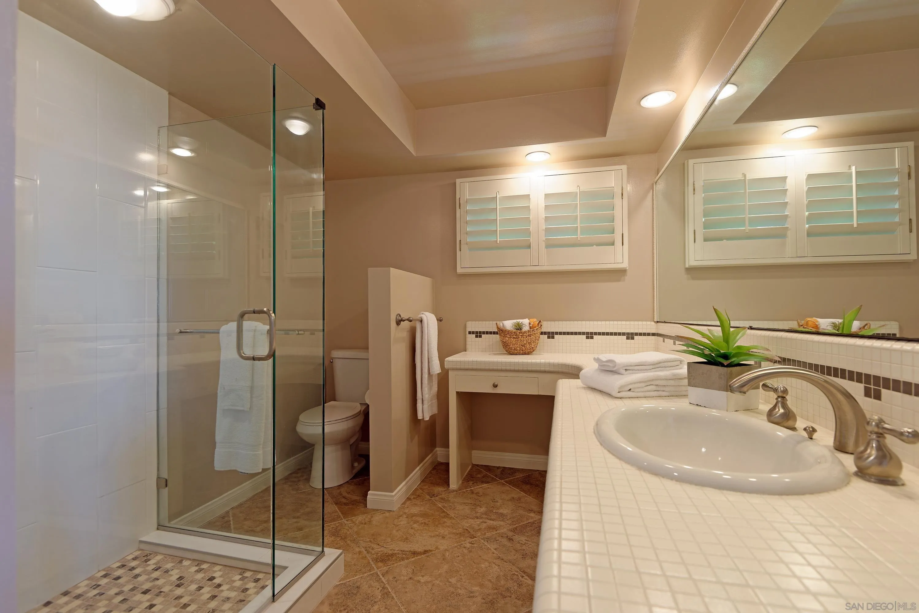 https://cdn.realtyfeed.com/cdn/127/260022193/66f00344984d75bdd0d5483f2dc3dab6.webp