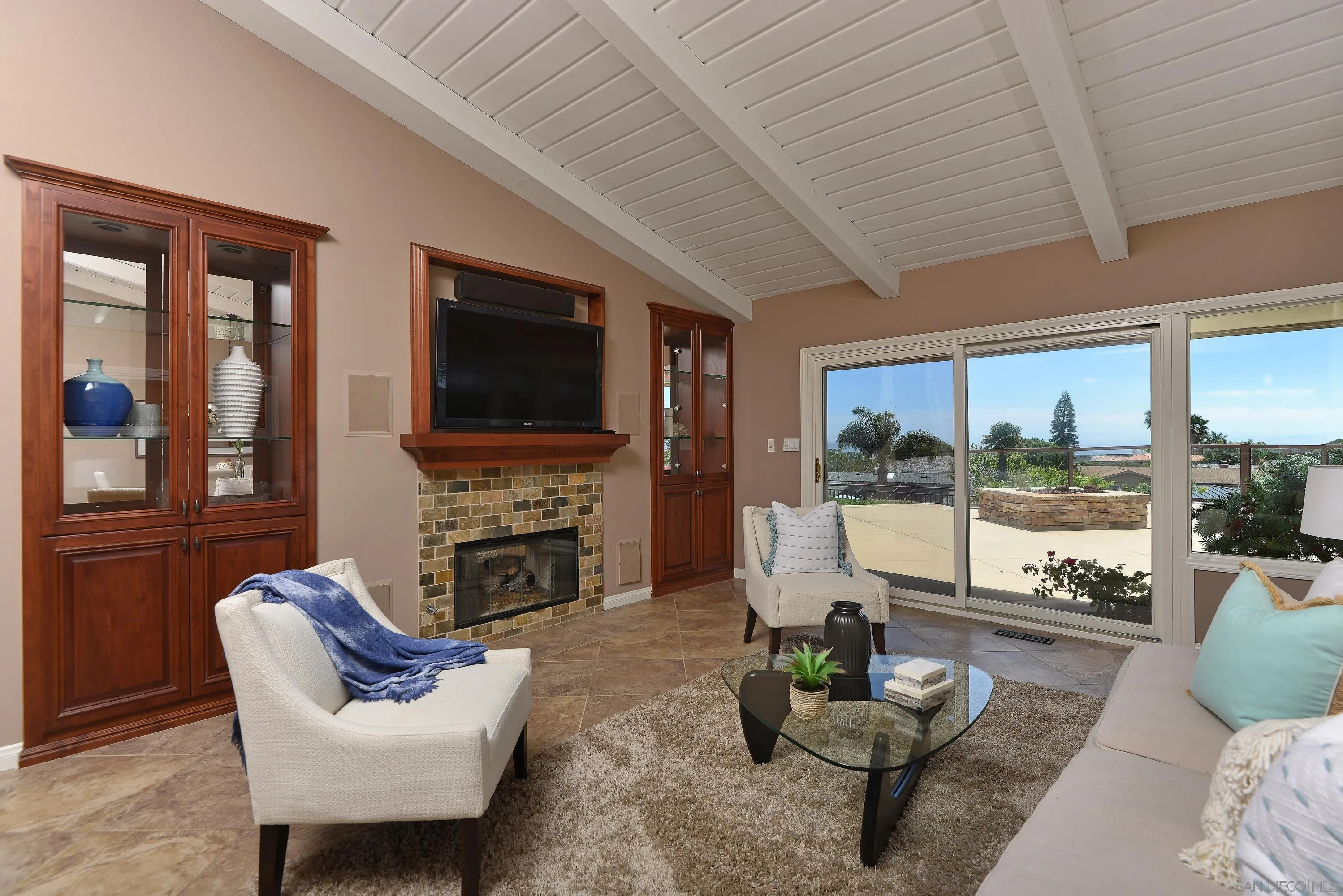 https://cdn.realtyfeed.com/cdn/127/260022193/9526b63d9ba893efe3f830376ddae1b2.webp
