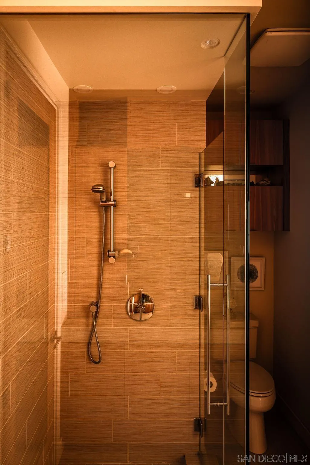https://cdn.realtyfeed.com/cdn/127/260022197/892258e46807088c6a81aac8ebd6ba99.webp