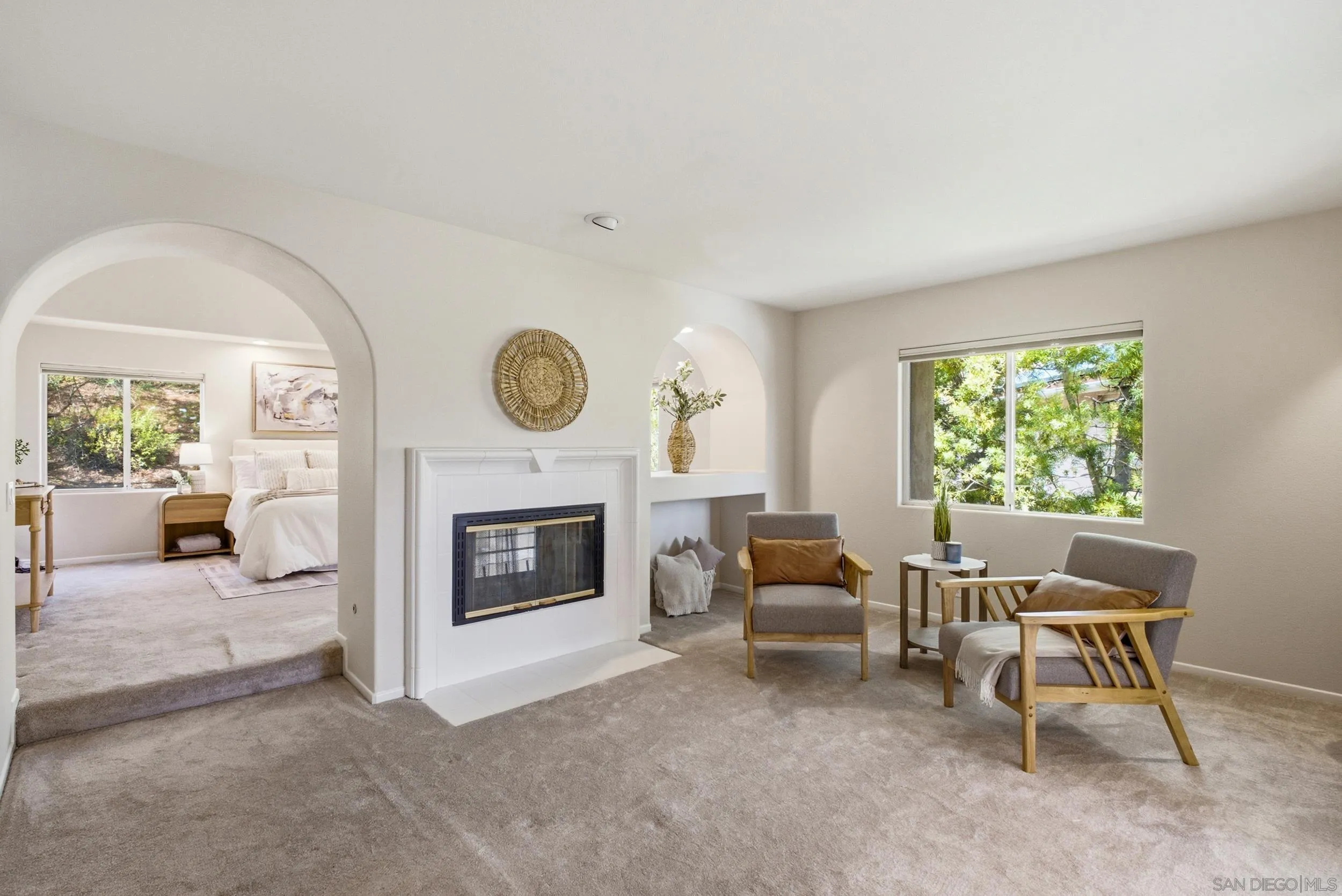 https://cdn.realtyfeed.com/cdn/127/260022199/f98e022ce19e12e24842554486019dd3.webp