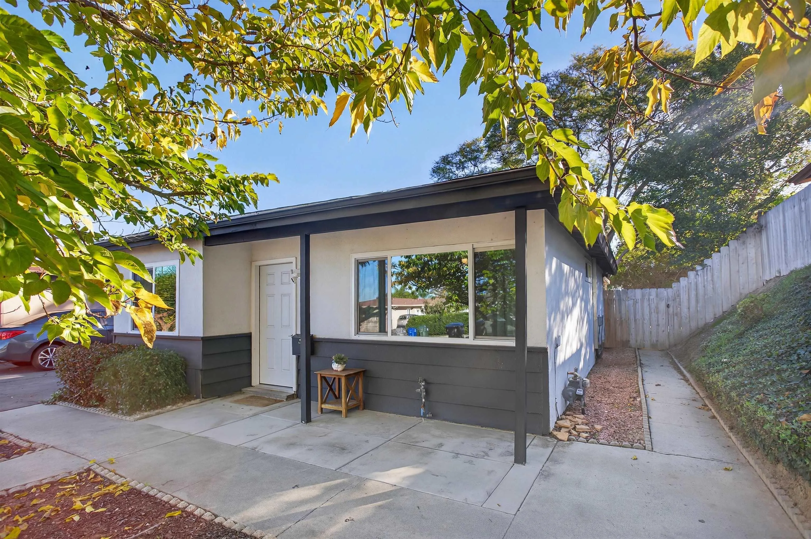 Photo #2: 2600222 Listing: Photo #2