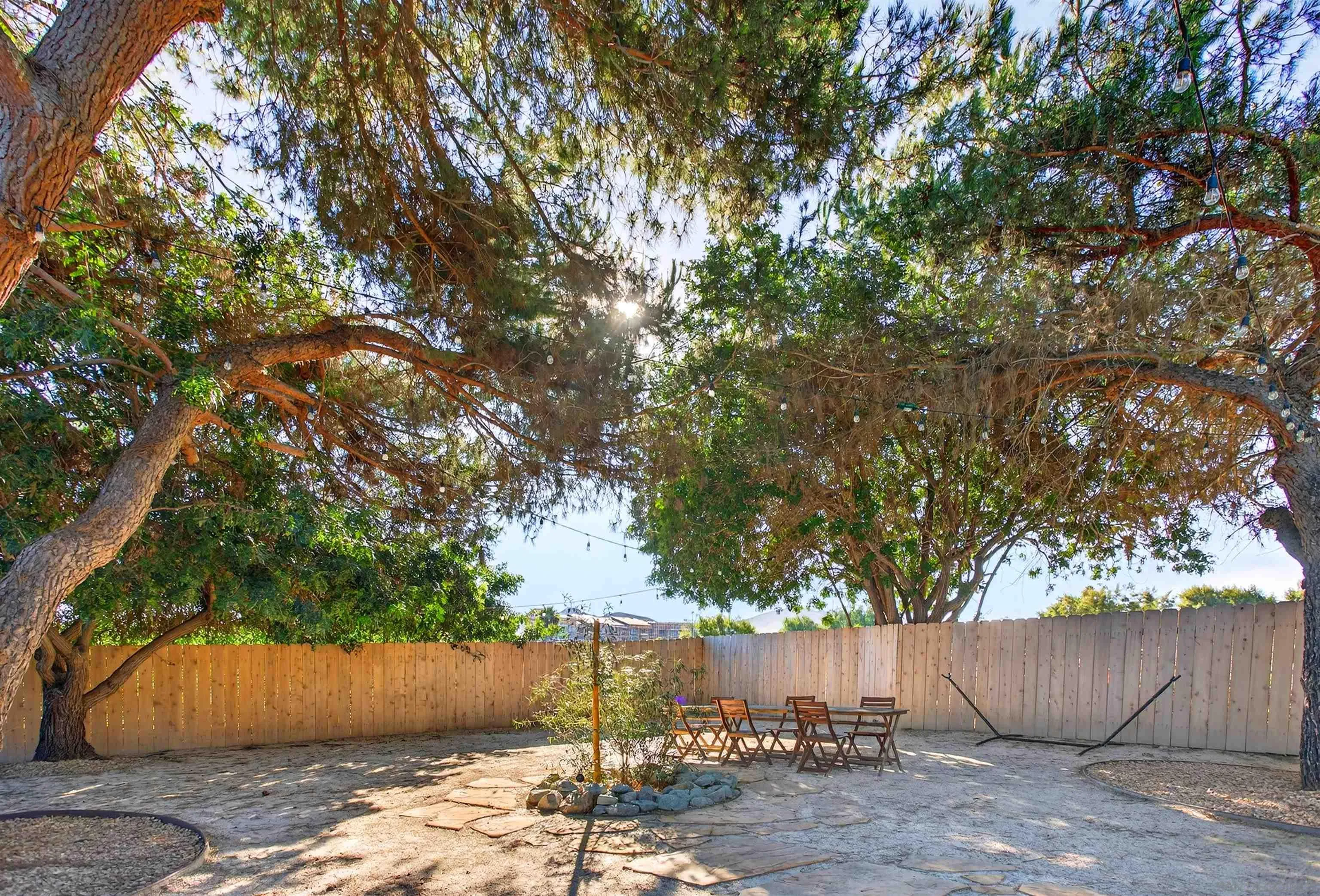 https://cdn.realtyfeed.com/cdn/127/2600222/883ab909011919a7111febb6f9decc0c.webp