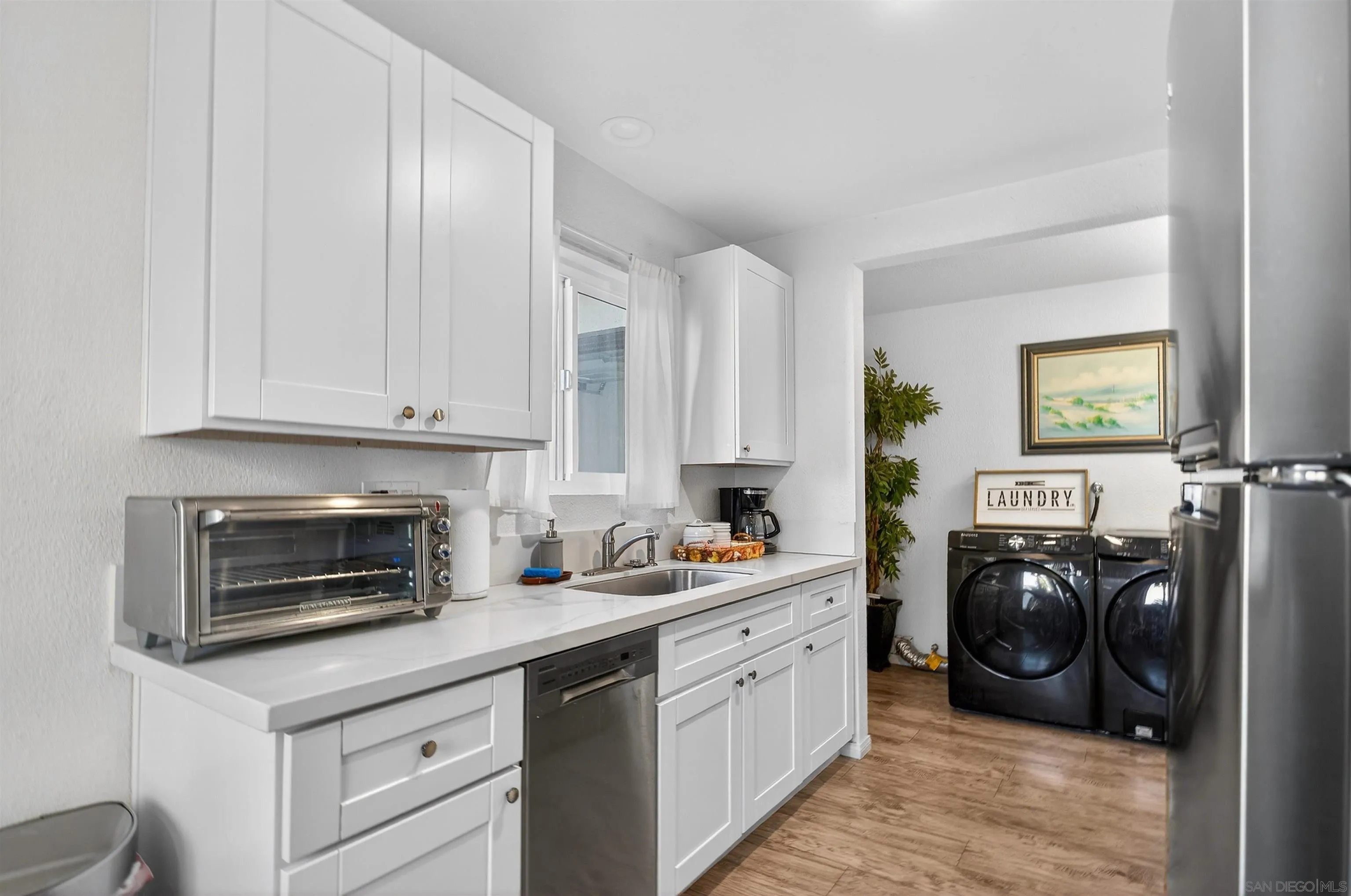 Photo #17: 2600222 Listing: Photo #17