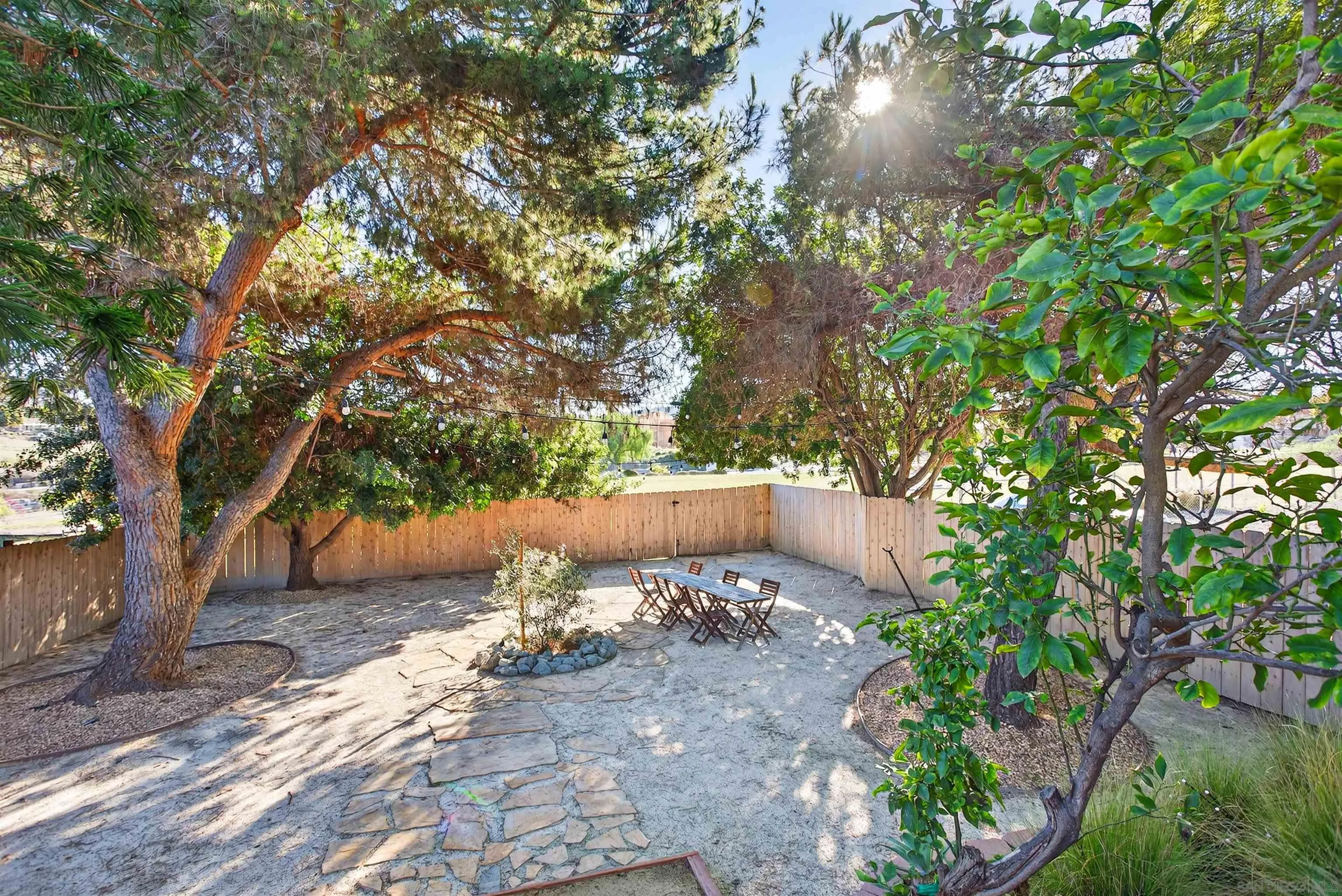 https://cdn.realtyfeed.com/cdn/127/2600222/b1d9e2ebd199127b4c9103a116edee11.webp
