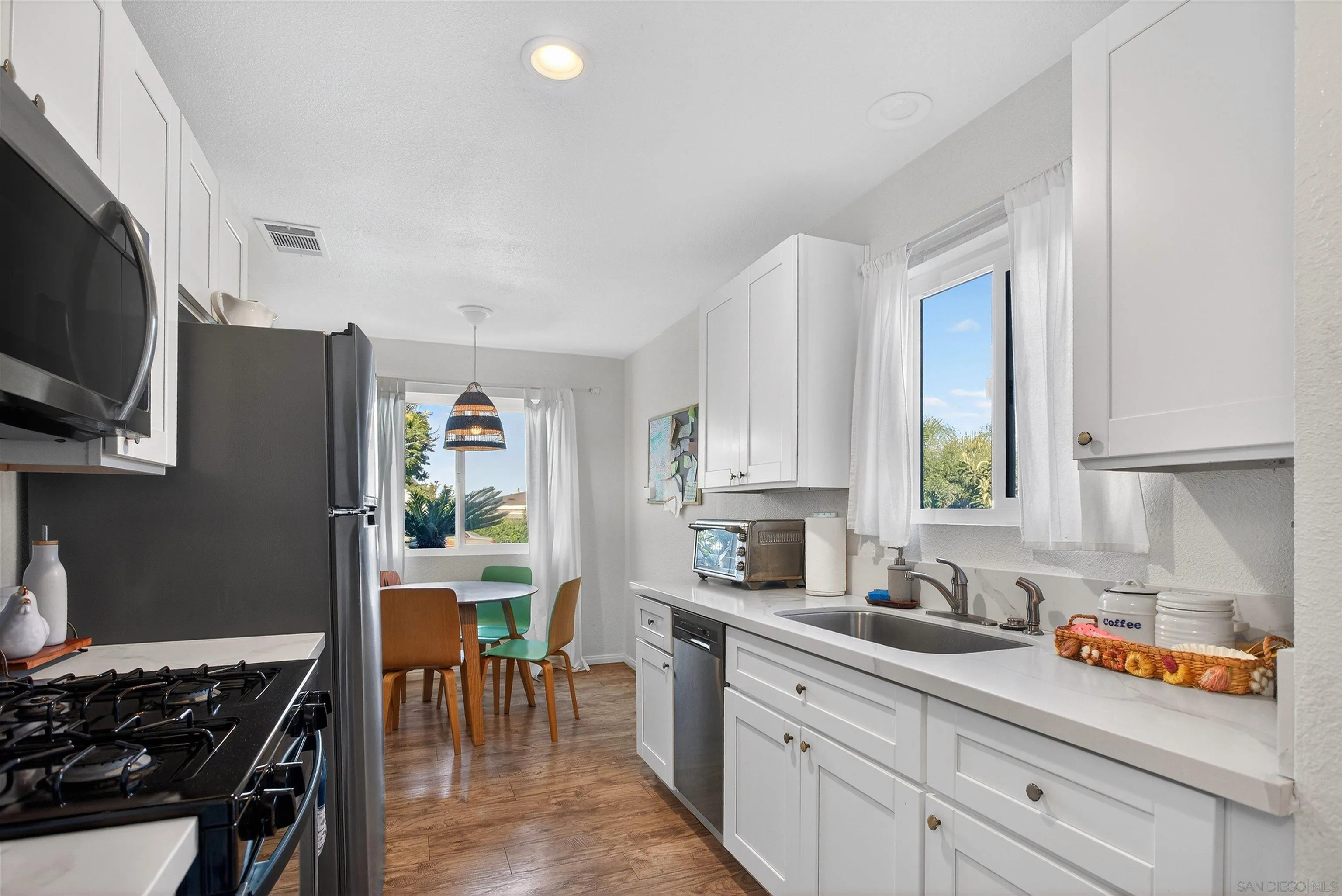 Photo #13: 2600222 Listing: Photo #13