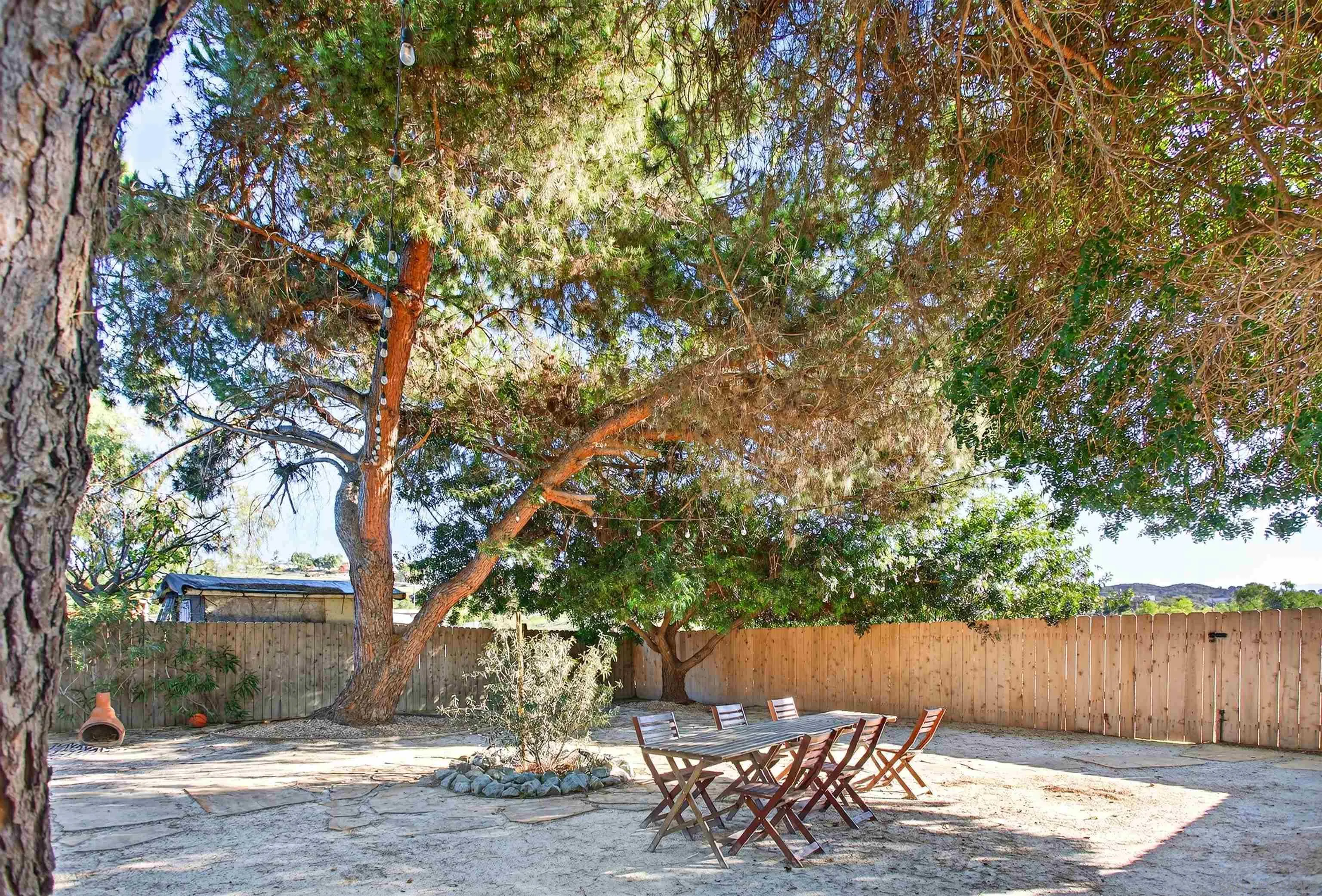https://cdn.realtyfeed.com/cdn/127/2600222/f2f6cf24a3981e16f056bae3b2569605.webp