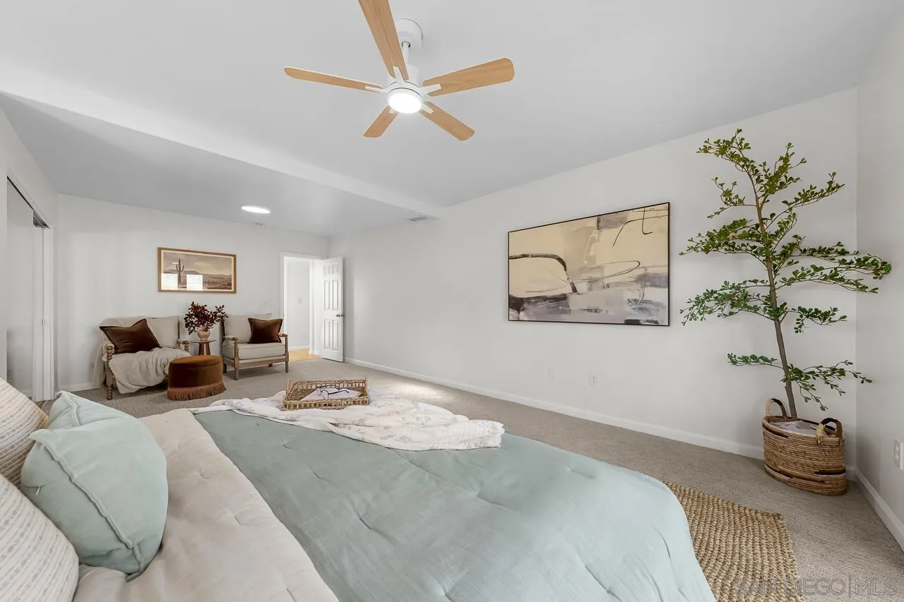 https://cdn.realtyfeed.com/cdn/127/260022201/1ccb797d2faacdbd3e49f212451c4c68.webp
