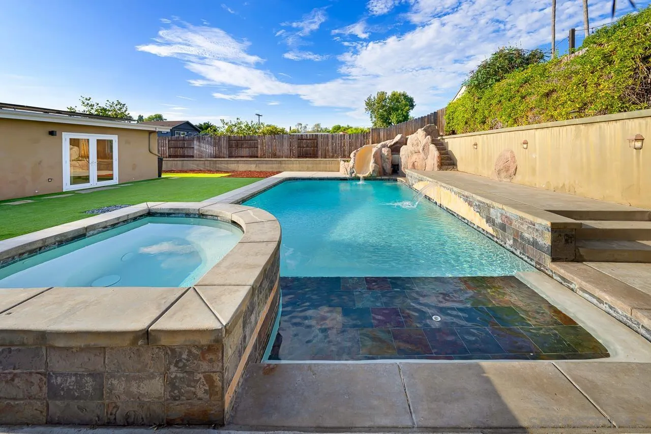 https://cdn.realtyfeed.com/cdn/127/260022201/501300a833760763a9eda22d311c4724.webp