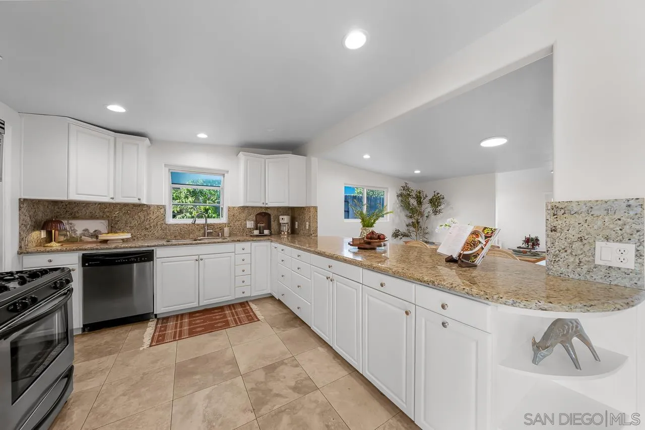 https://cdn.realtyfeed.com/cdn/127/260022201/a91e717d0962b25a7be6f22edd8a50b4.webp