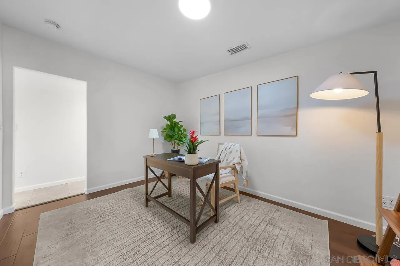 https://cdn.realtyfeed.com/cdn/127/260022201/f4f4778bba4967915d56d2df0312dfbb.webp