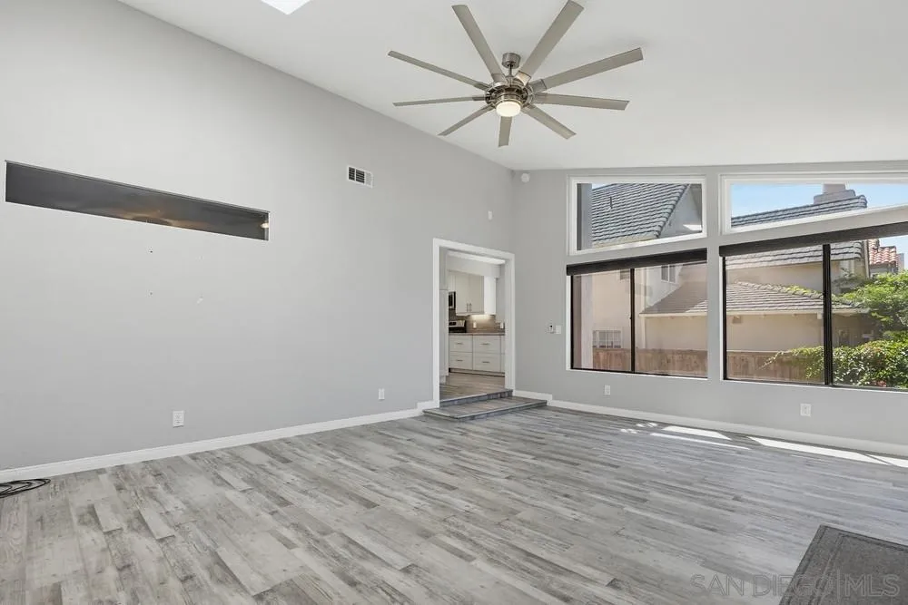 https://cdn.realtyfeed.com/cdn/127/260022202/33270886a59f26564585b3c009917fc9.webp