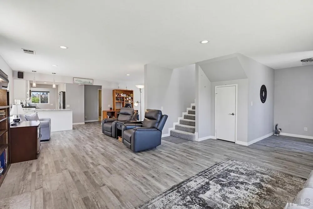 https://cdn.realtyfeed.com/cdn/127/260022202/d47973ed3912fb558b035c90478b432f.webp