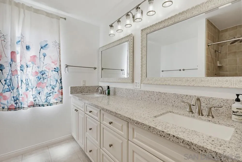 https://cdn.realtyfeed.com/cdn/127/260022202/e618234cb7575c4f5f7624c6233a1905.webp