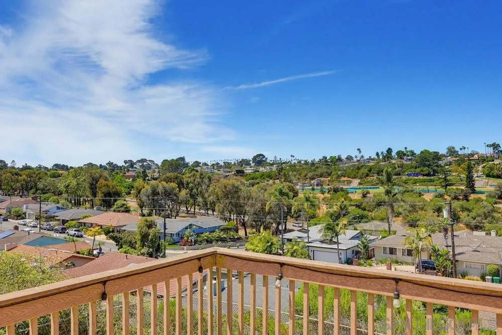 https://cdn.realtyfeed.com/cdn/127/260022202/f487a146b6cfdeaf4f854e743cd02c60.webp