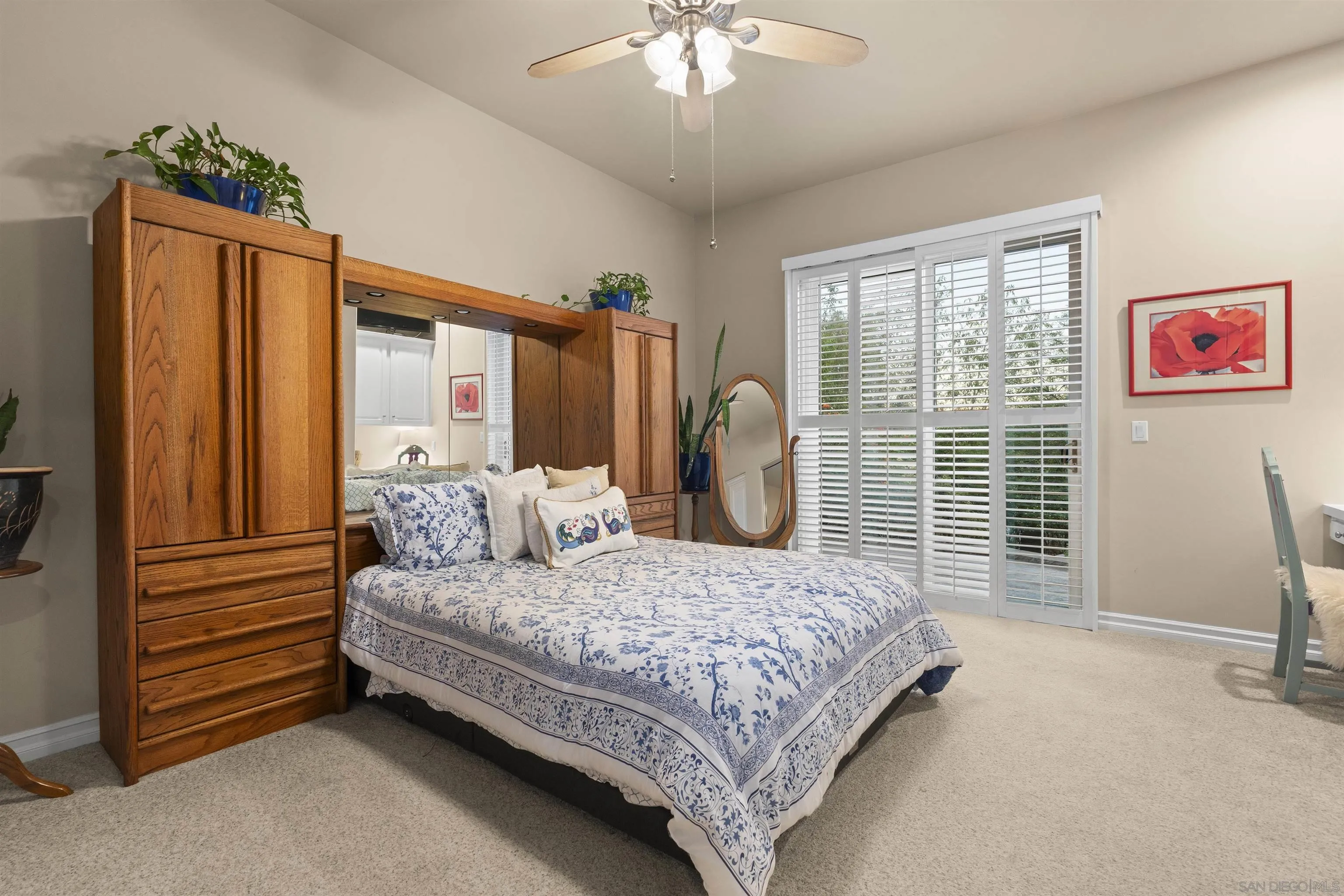 https://cdn.realtyfeed.com/cdn/127/260022206/4b715f1d5e7f6d4787e943e42aa9e13a.webp