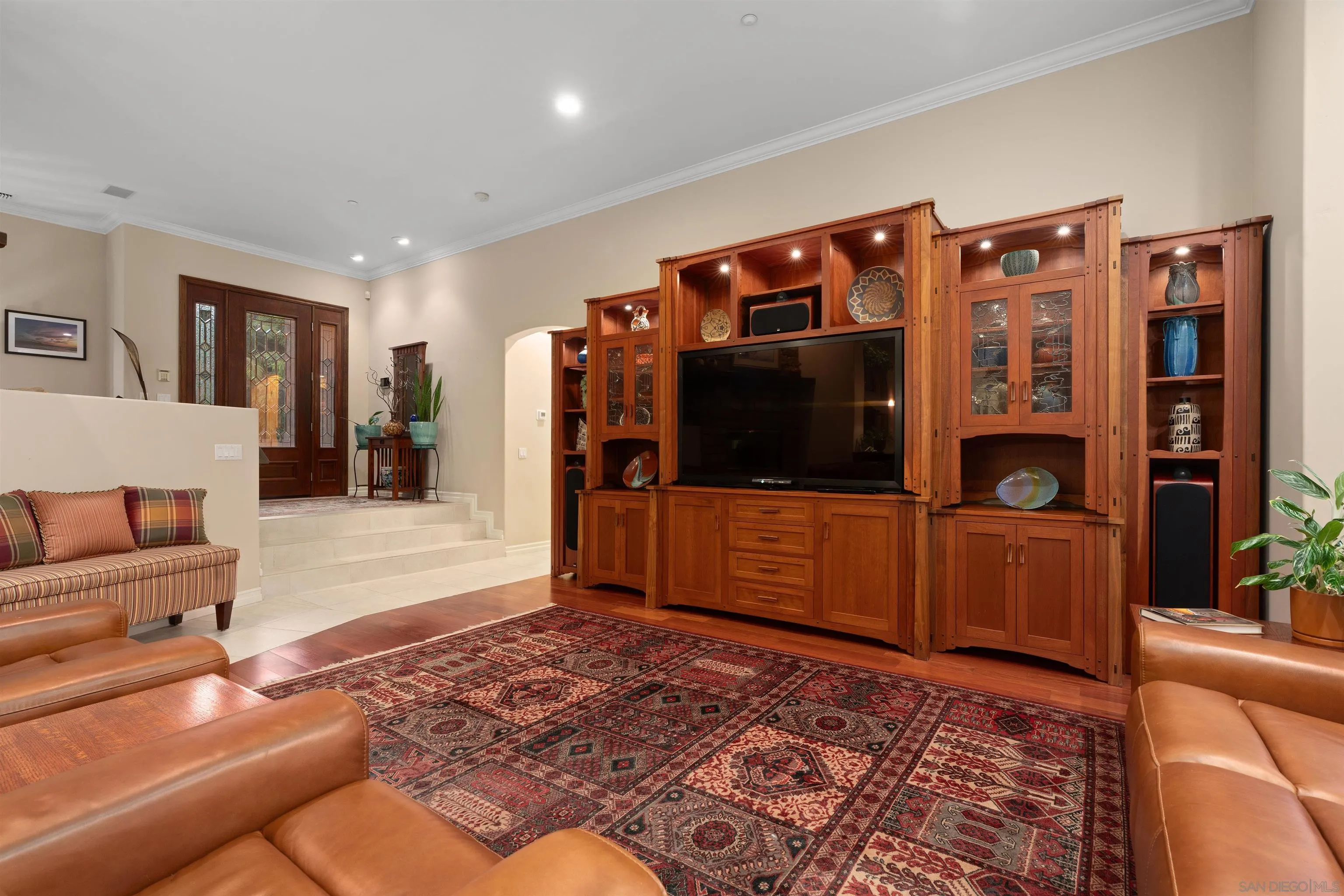https://cdn.realtyfeed.com/cdn/127/260022206/4d6f72cedf31743f3b792e63dfcec81f.webp
