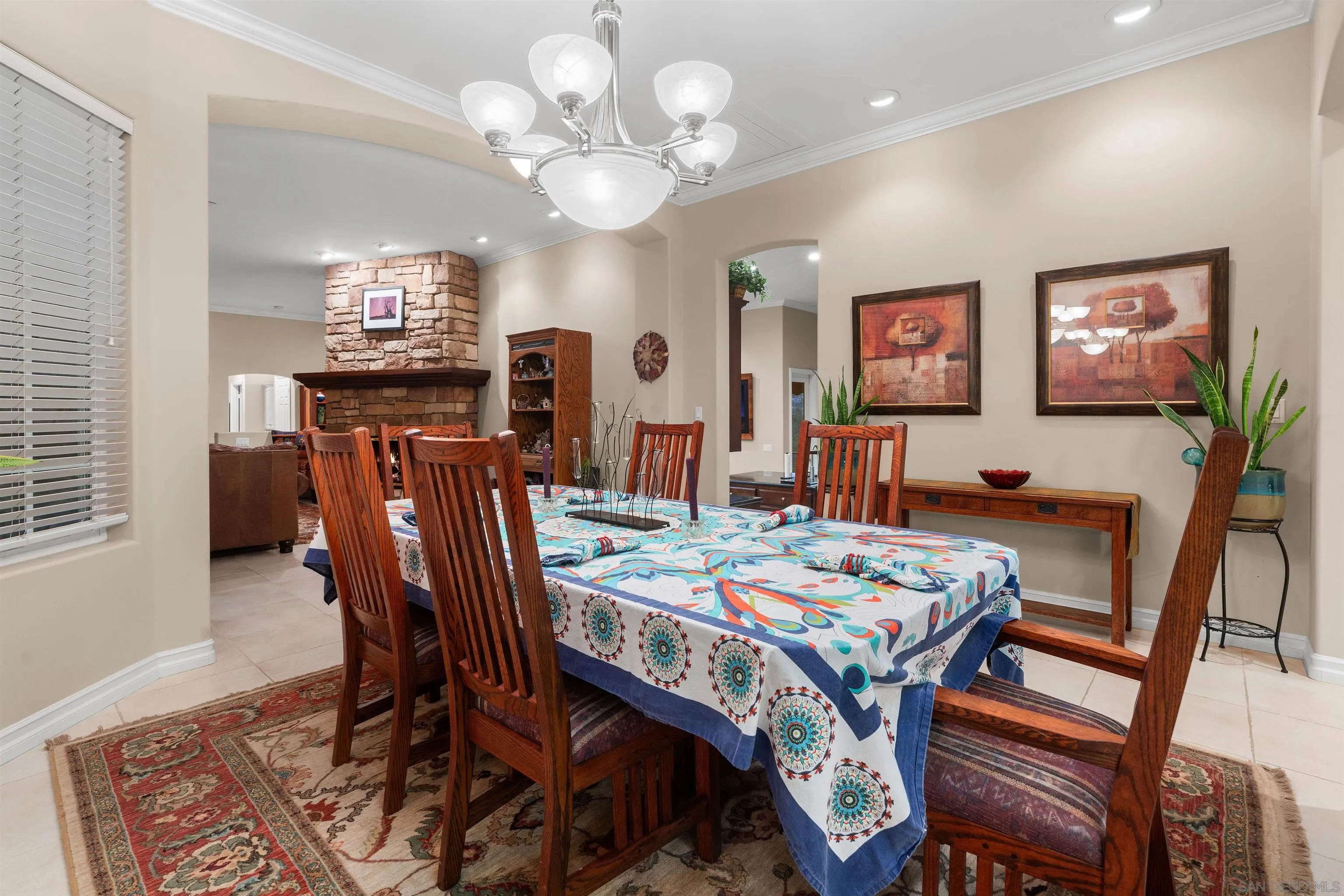 https://cdn.realtyfeed.com/cdn/127/260022206/5dcfe68ae9fc89b8c73c4f98b0e08611.webp