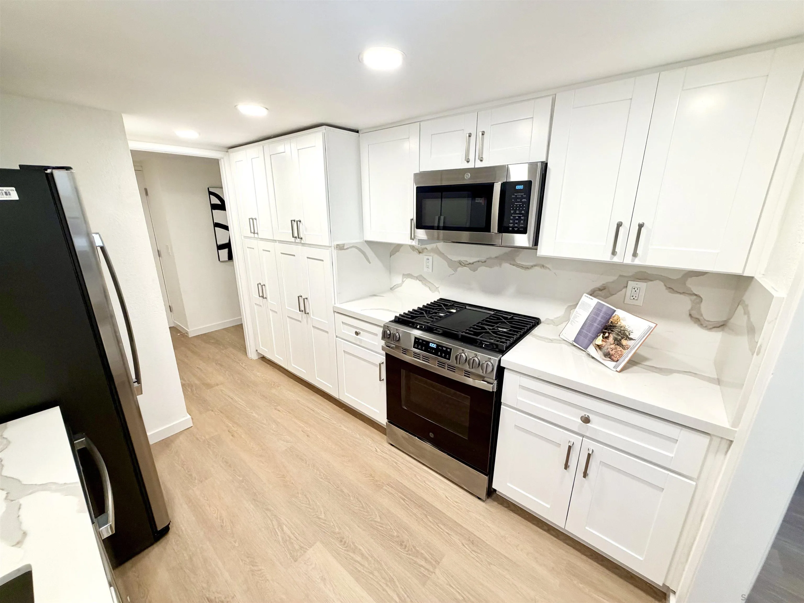 https://cdn.realtyfeed.com/cdn/127/260022210/f52cac0303d979b80cb1d63d3e1e941c.webp