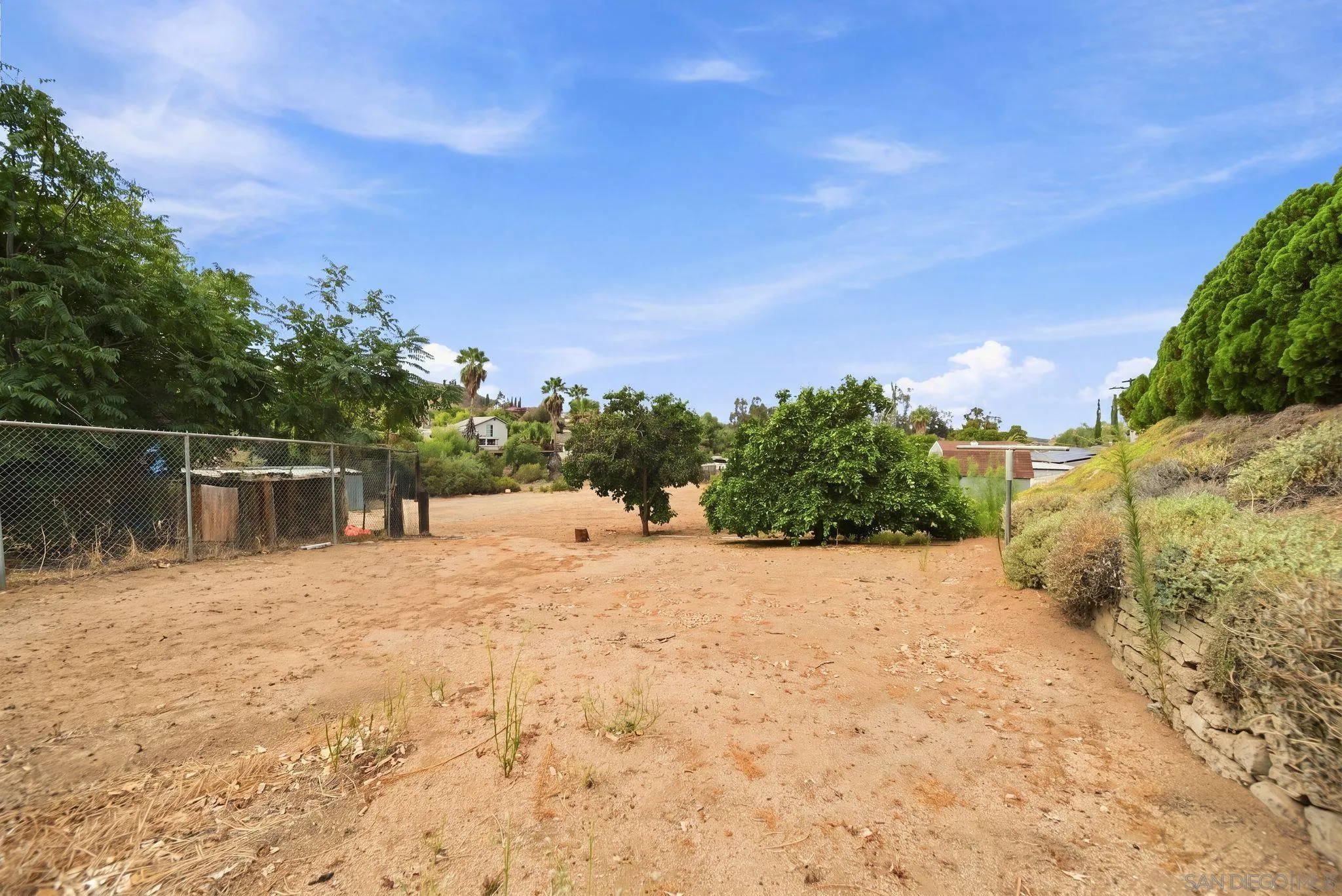 https://cdn.realtyfeed.com/cdn/127/260022214/95956dbb0f19e65753c9e721d9aaafcc.webp