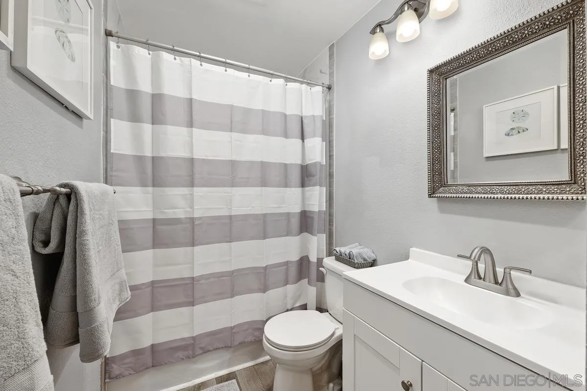 https://cdn.realtyfeed.com/cdn/127/260022216/bdb6e5f4eab6dd9ff21633cd43c8c600.webp