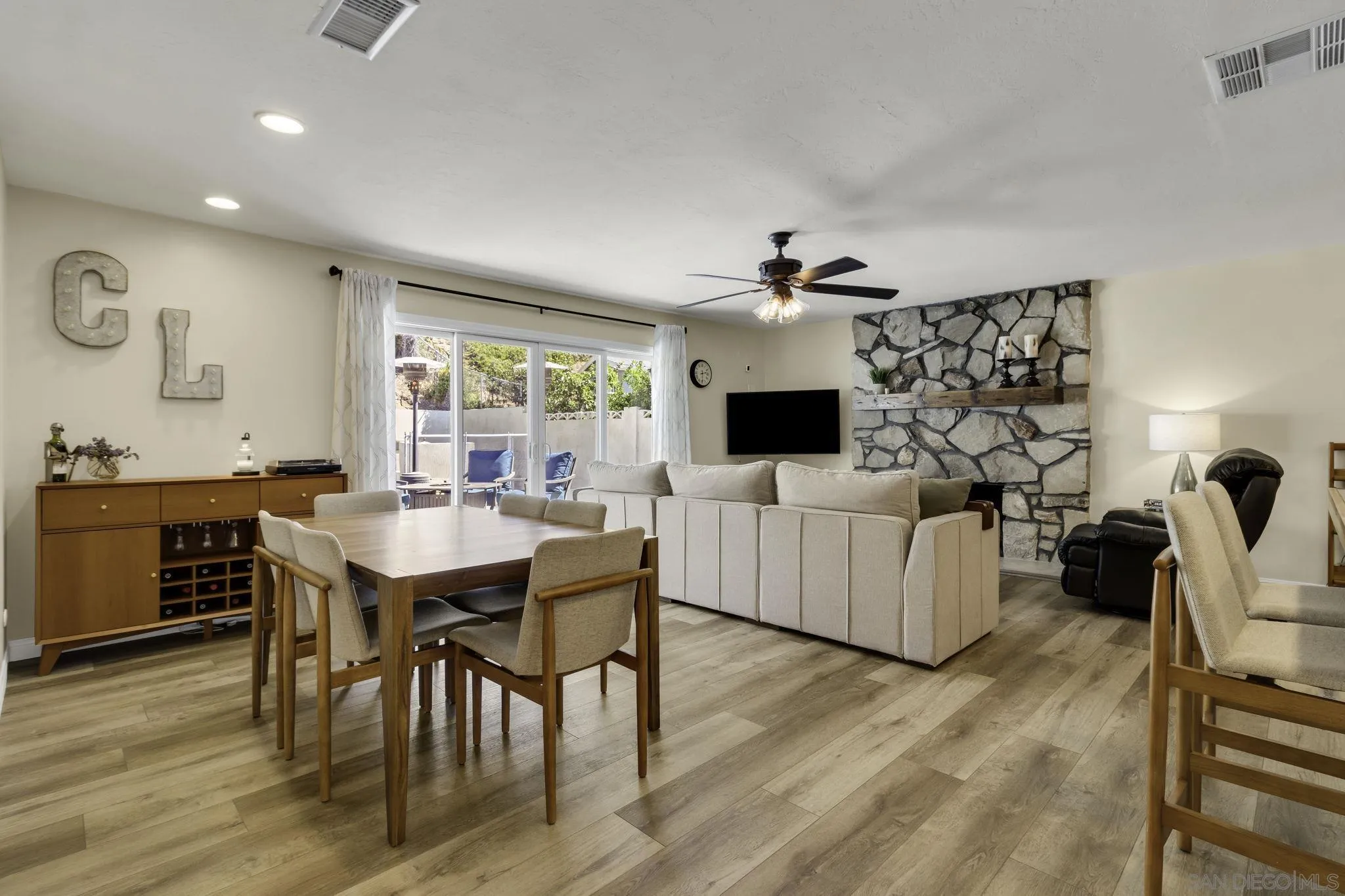 7215 Wembley Street, San Diego, CA 92120 - Photo 4 of 33, San Diego, CA
