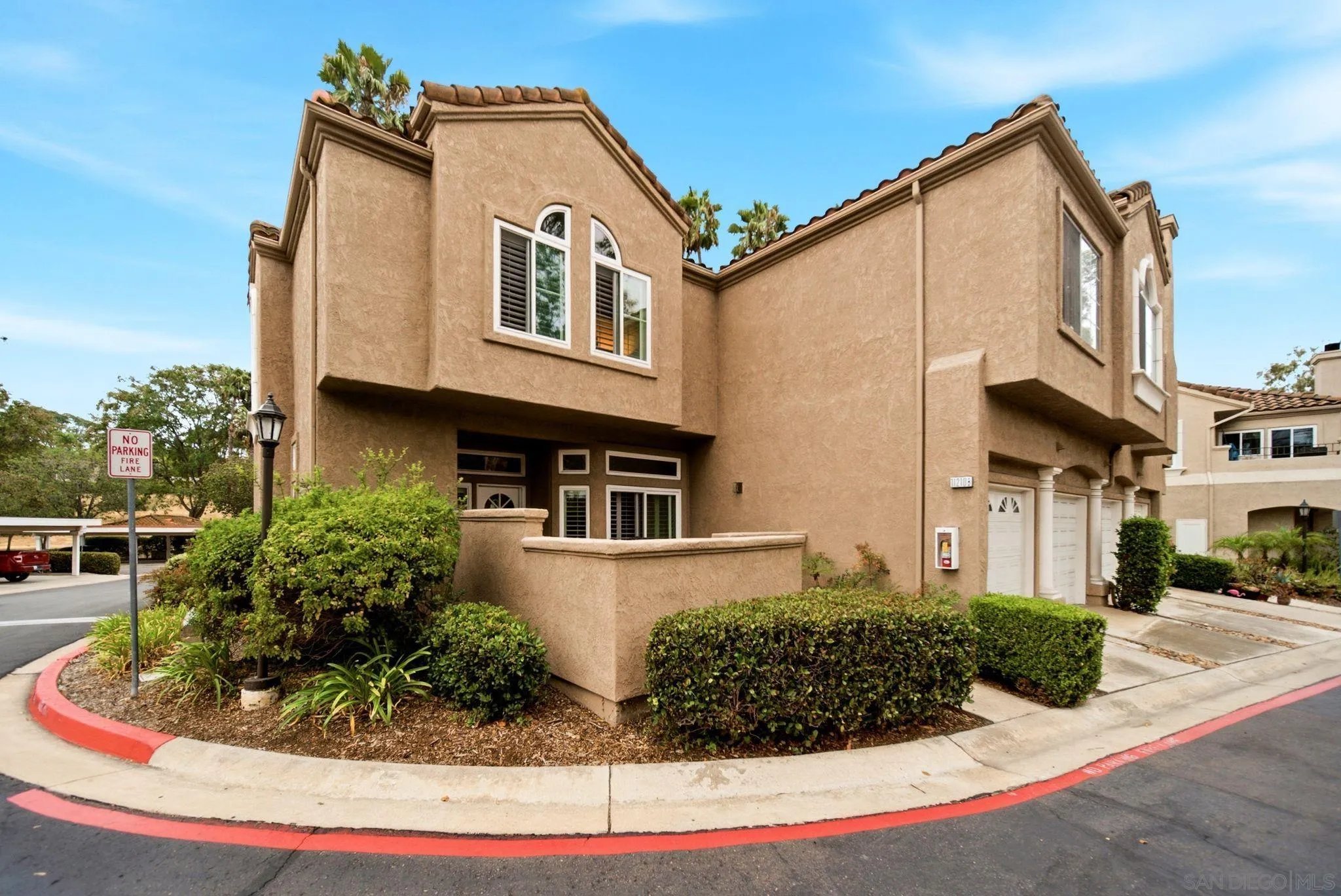 https://cdn.realtyfeed.com/cdn/127/260022220/db9887786db046873be711dce61a7f72.webp