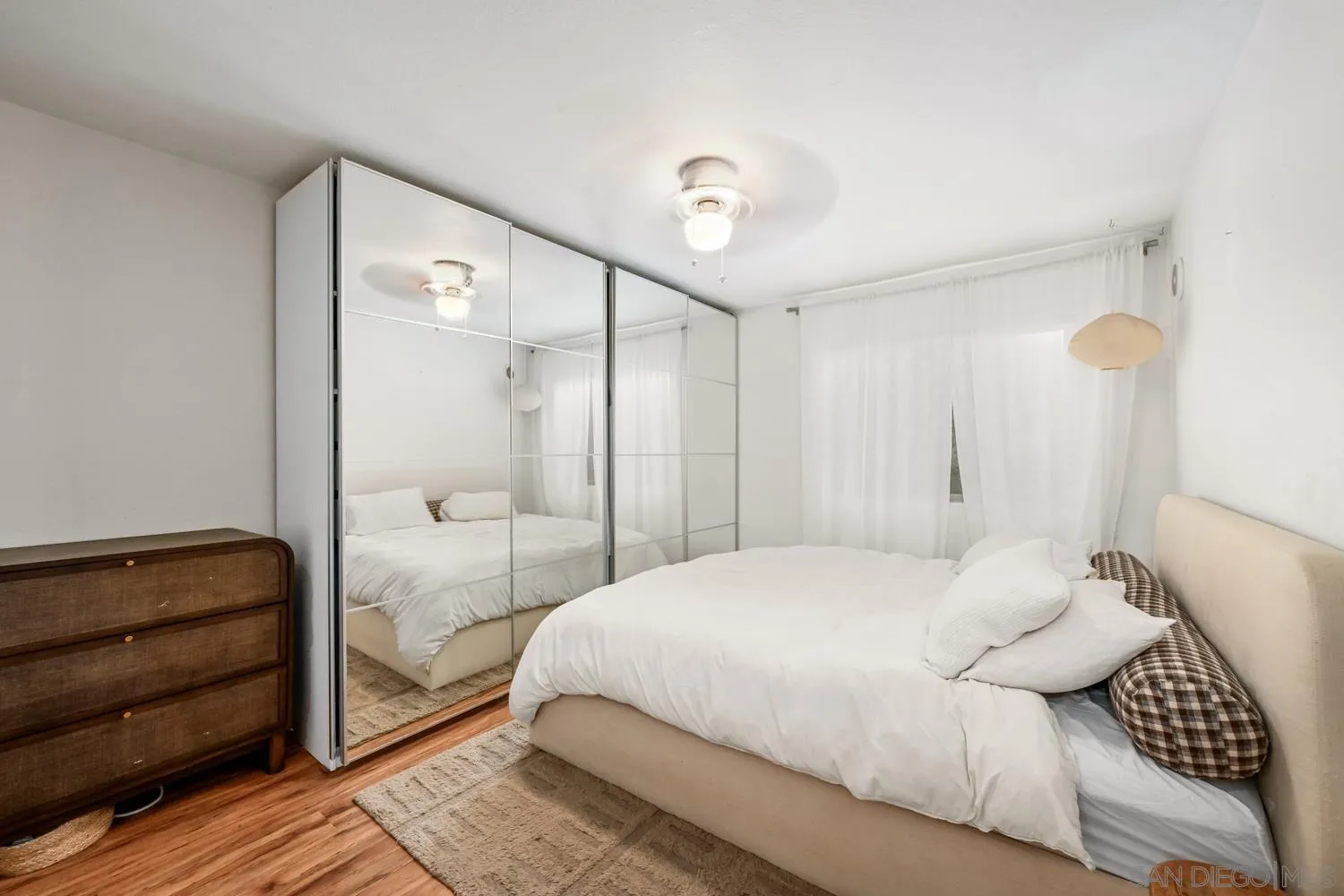 https://cdn.realtyfeed.com/cdn/127/260022222/e95934ffd85a18e0858b4437e31a52c5.webp