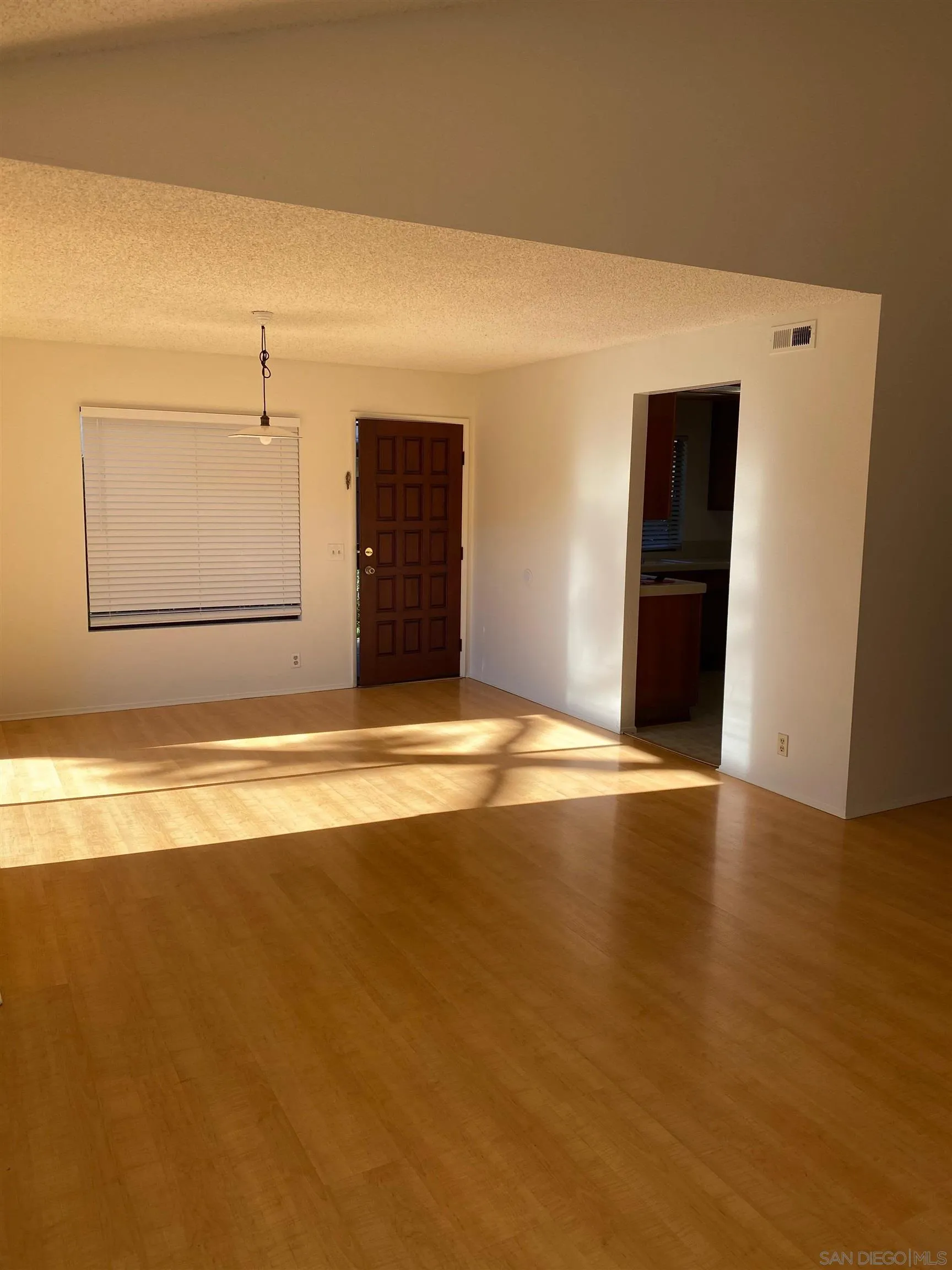 7608 Palmilla Drive, San Diego, CA 92122 - Photo 3 of 23, San Diego, CA