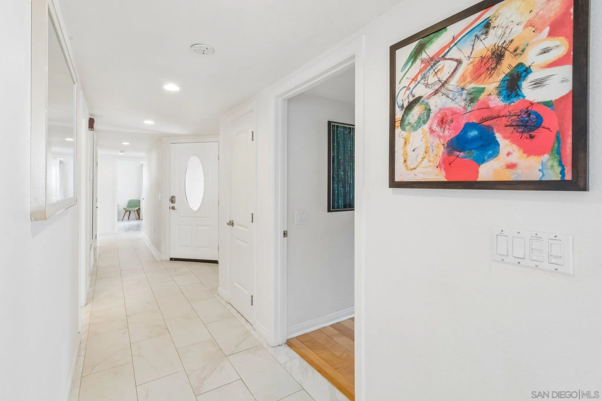 https://cdn.realtyfeed.com/cdn/127/260022226/44a17ed4f85327881053e9bc272031e1.webp