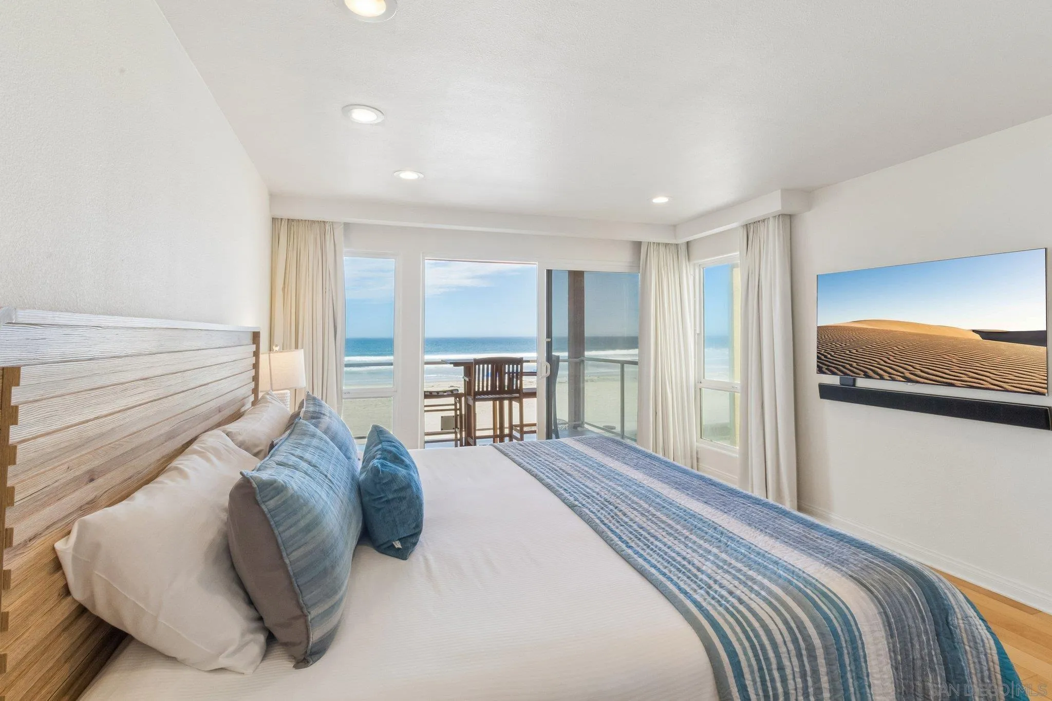 https://cdn.realtyfeed.com/cdn/127/260022226/4be9069bc7541ee1ca6997de175719f1.webp