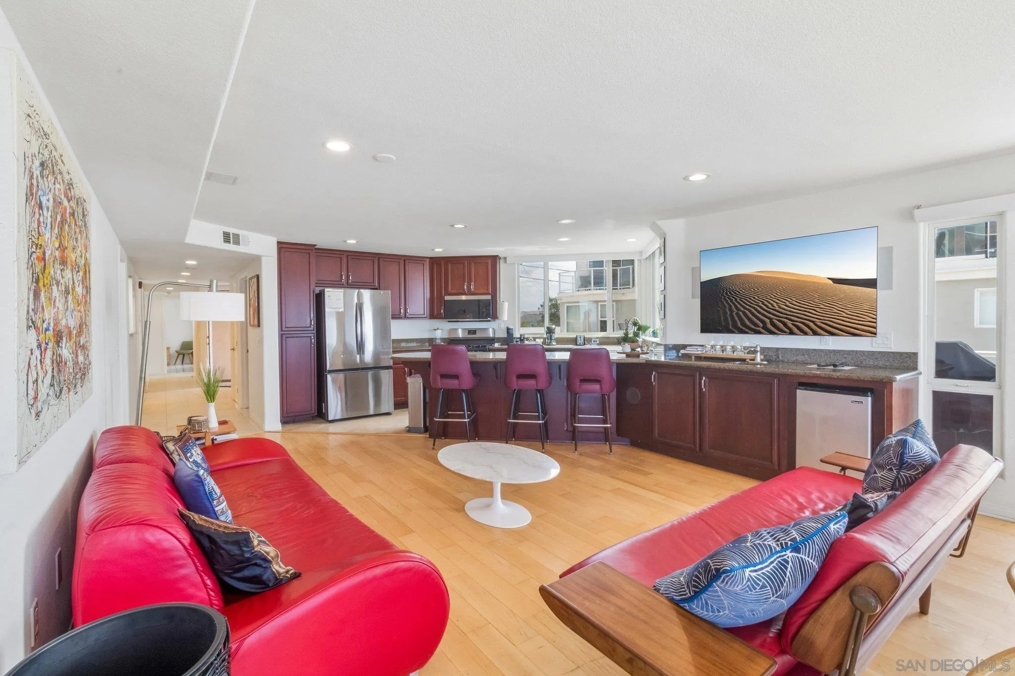 https://cdn.realtyfeed.com/cdn/127/260022226/9d5f60d24b0474a299427db985b9a674.webp