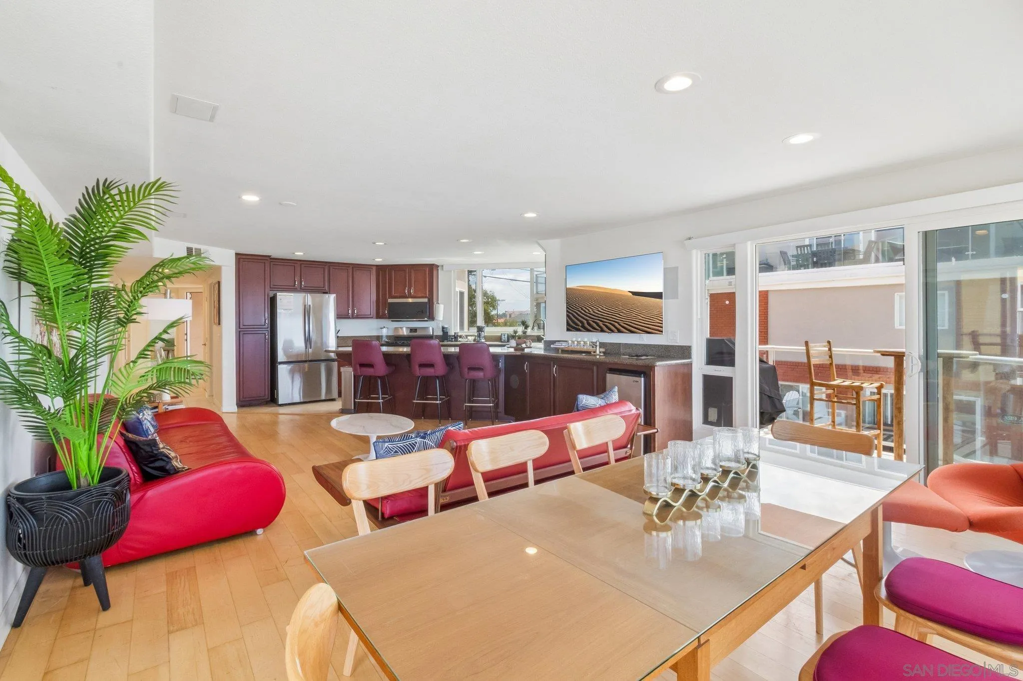 https://cdn.realtyfeed.com/cdn/127/260022226/a5a3bec61dc07b93e7cafcf662f876a7.webp
