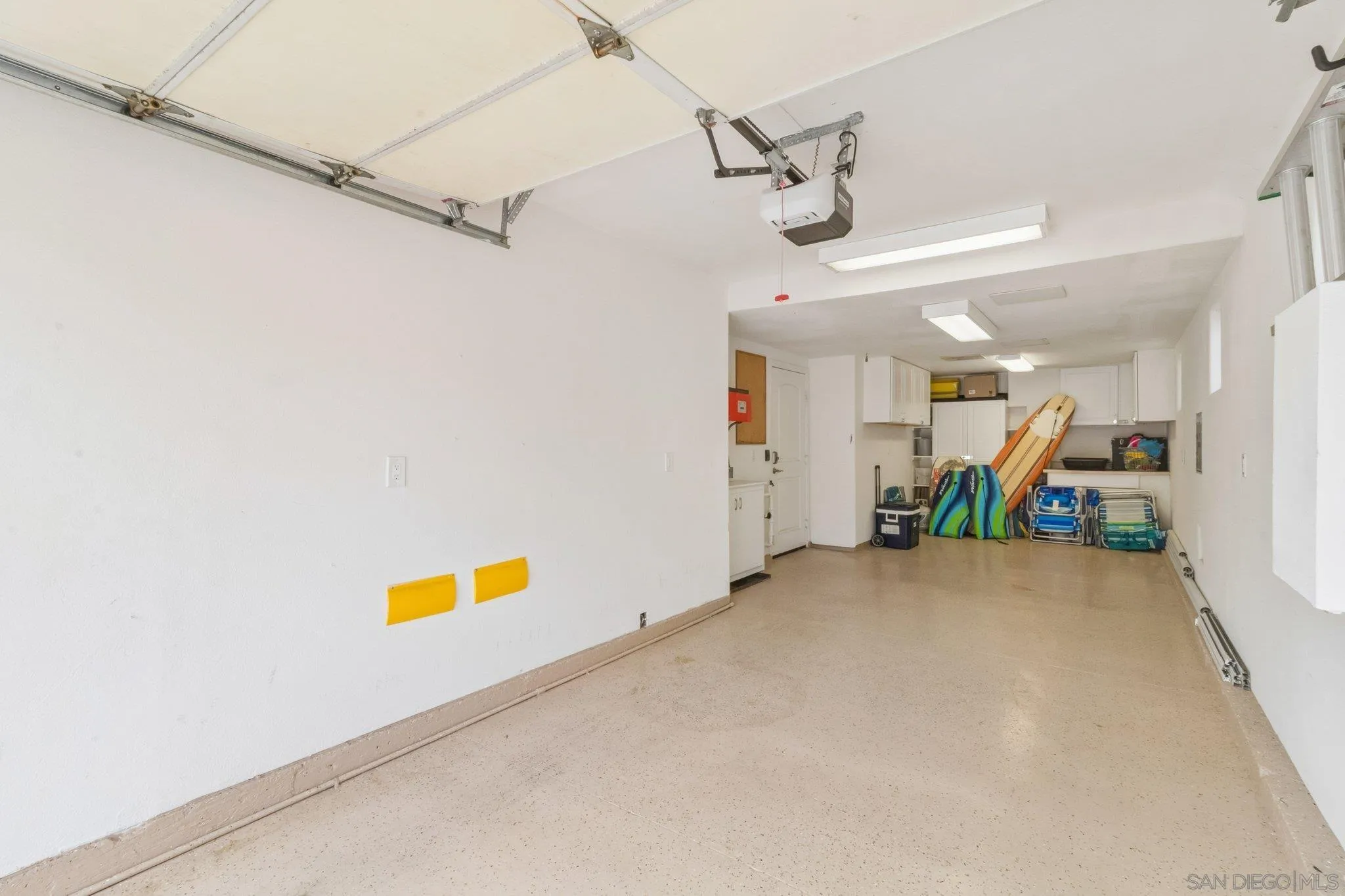 https://cdn.realtyfeed.com/cdn/127/260022226/c819fab7388cdbc10d827e2226e1095c.webp