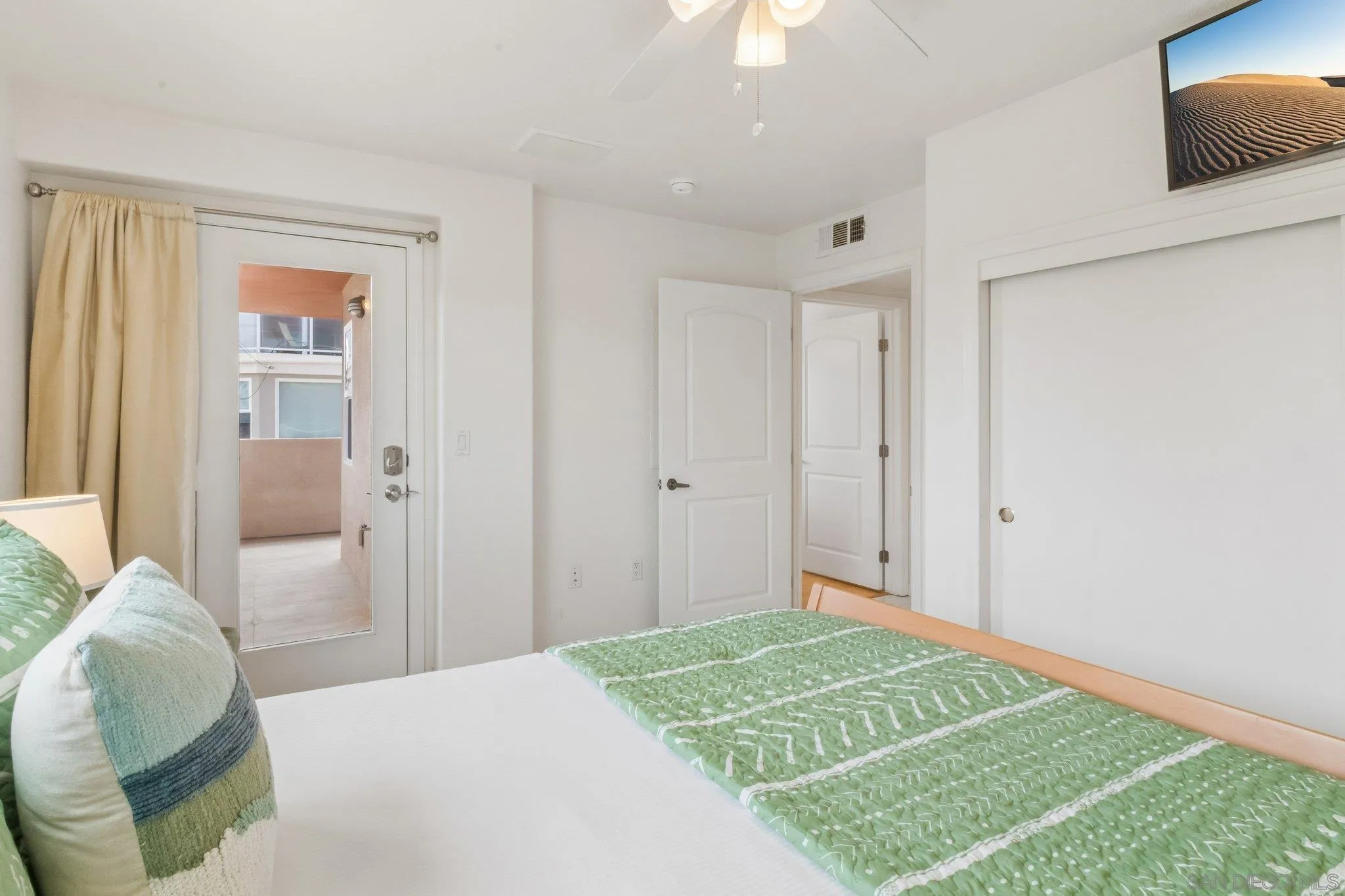 https://cdn.realtyfeed.com/cdn/127/260022226/d9ed21267f89ac4b1ec7ce6a46744e87.webp