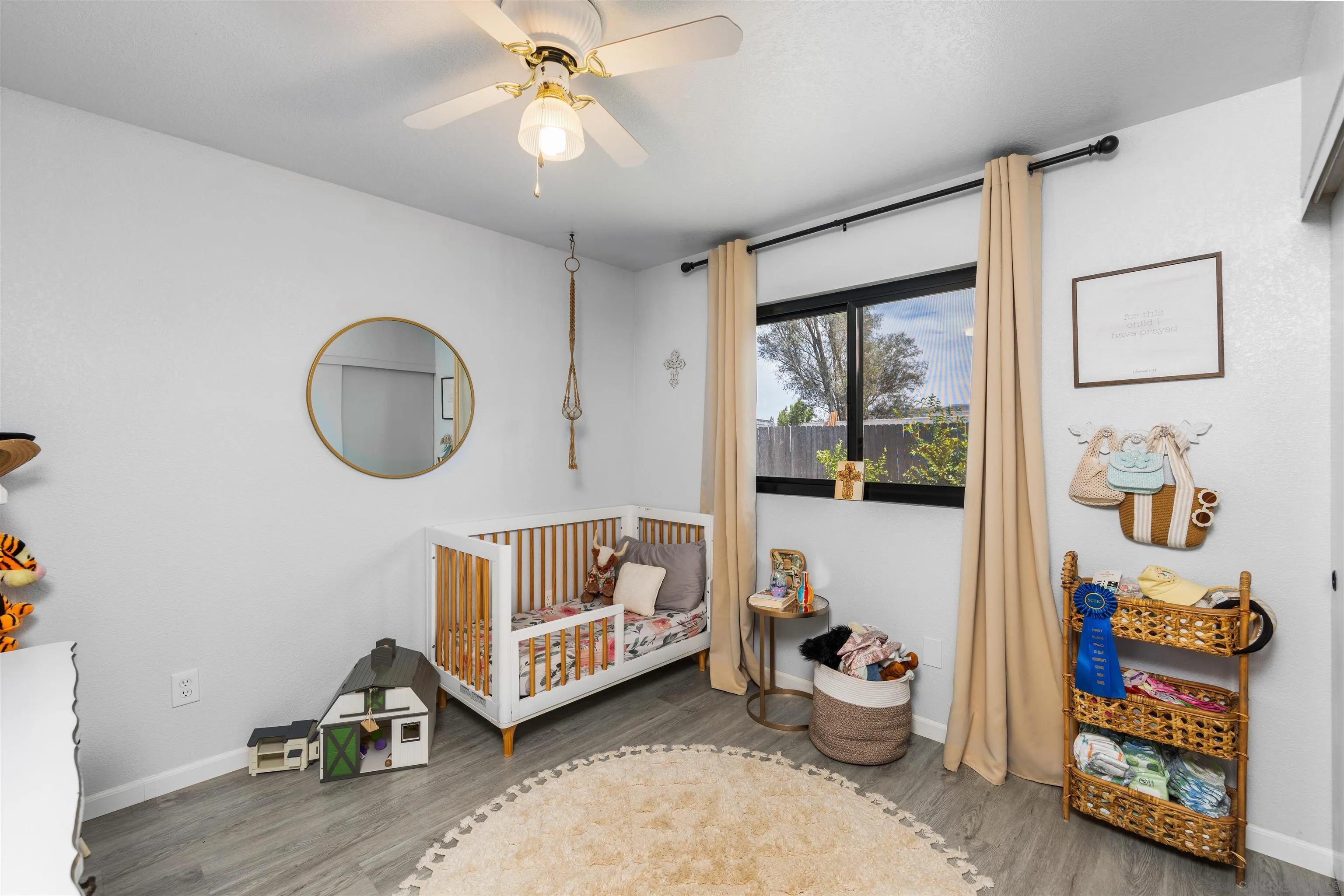 https://cdn.realtyfeed.com/cdn/127/260022229/1ea161e4fc4713c11670d90119915d3d.webp