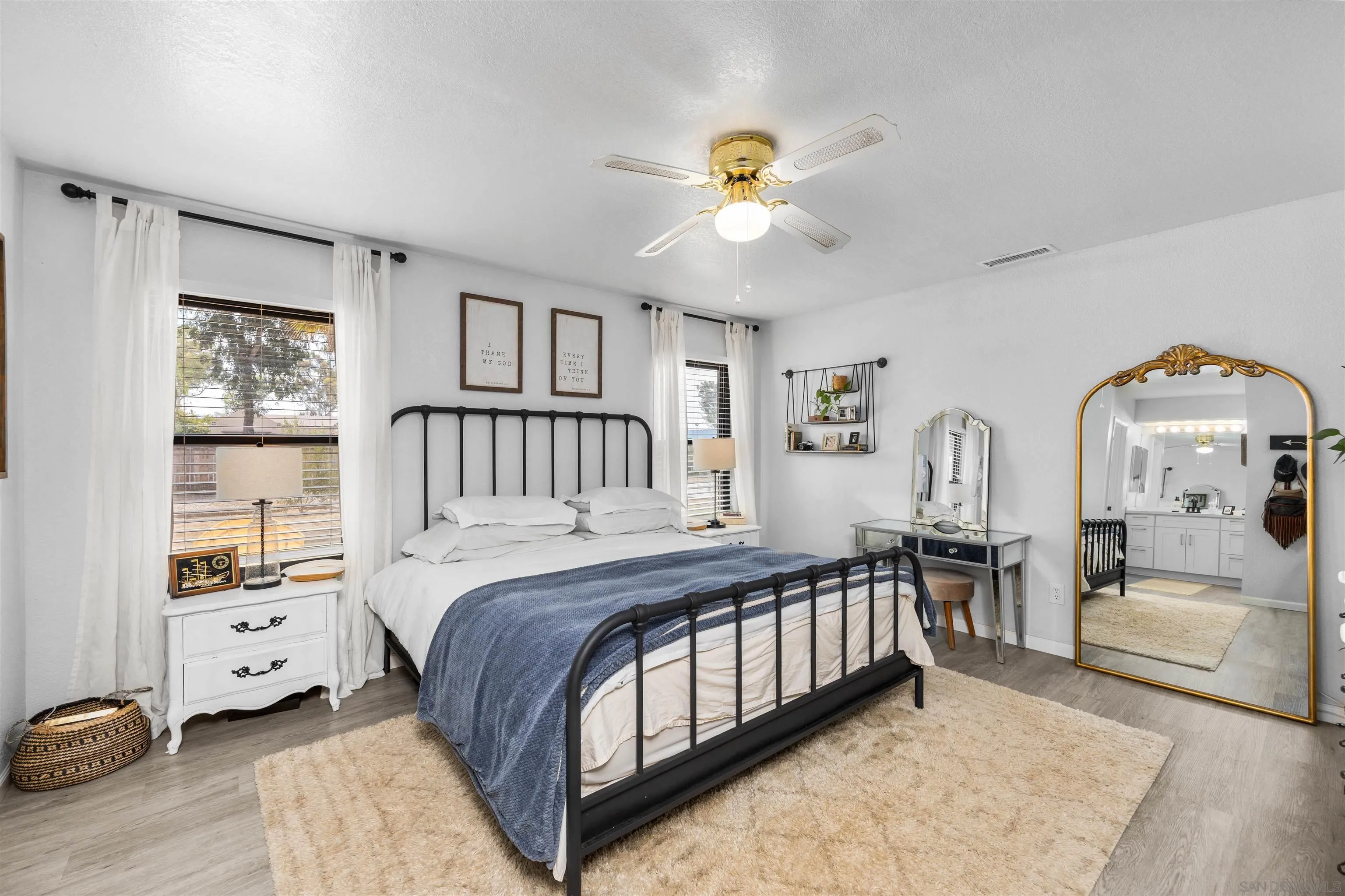 https://cdn.realtyfeed.com/cdn/127/260022229/bff300a8e72c227a6fecadc190a0af45.webp