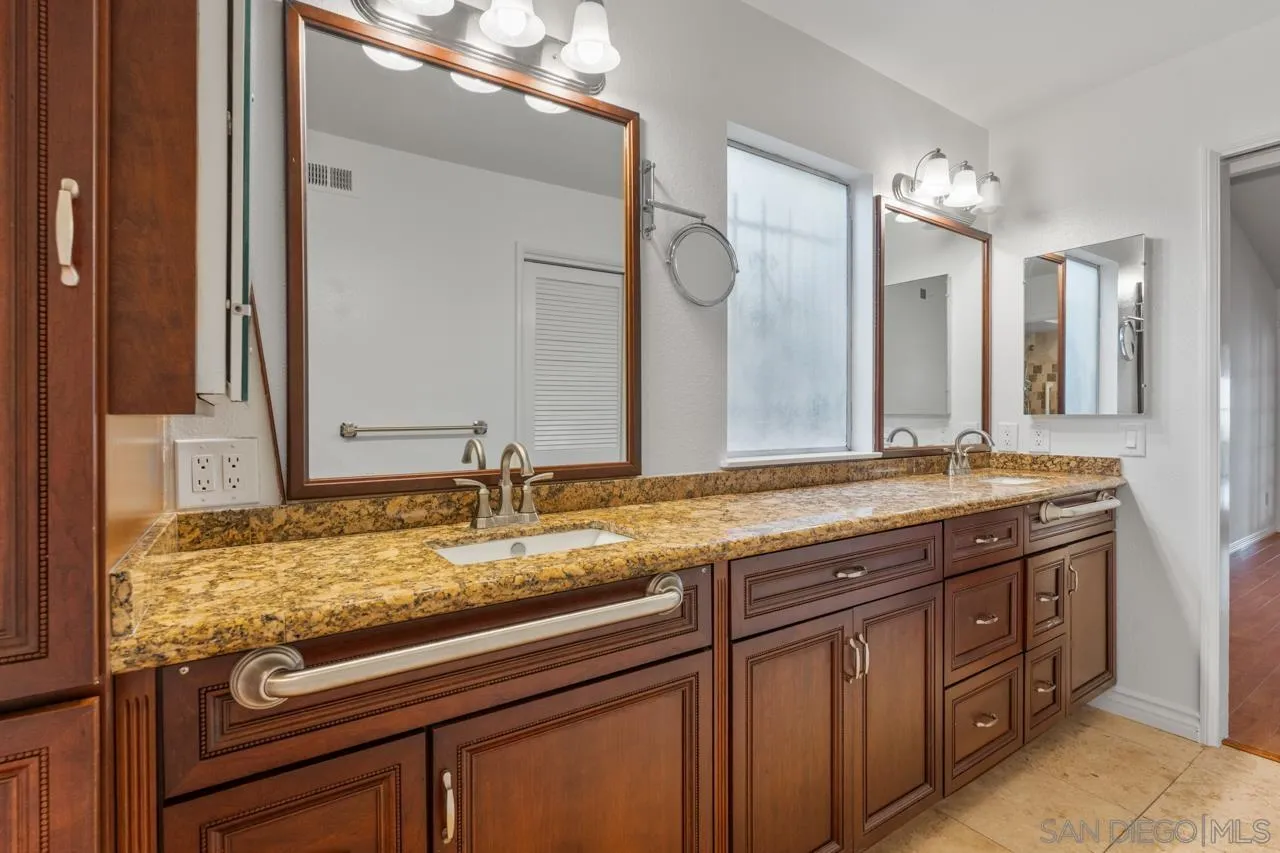https://cdn.realtyfeed.com/cdn/127/260022233/5d854aa474799354d33a0fc2a1be6dcc.webp