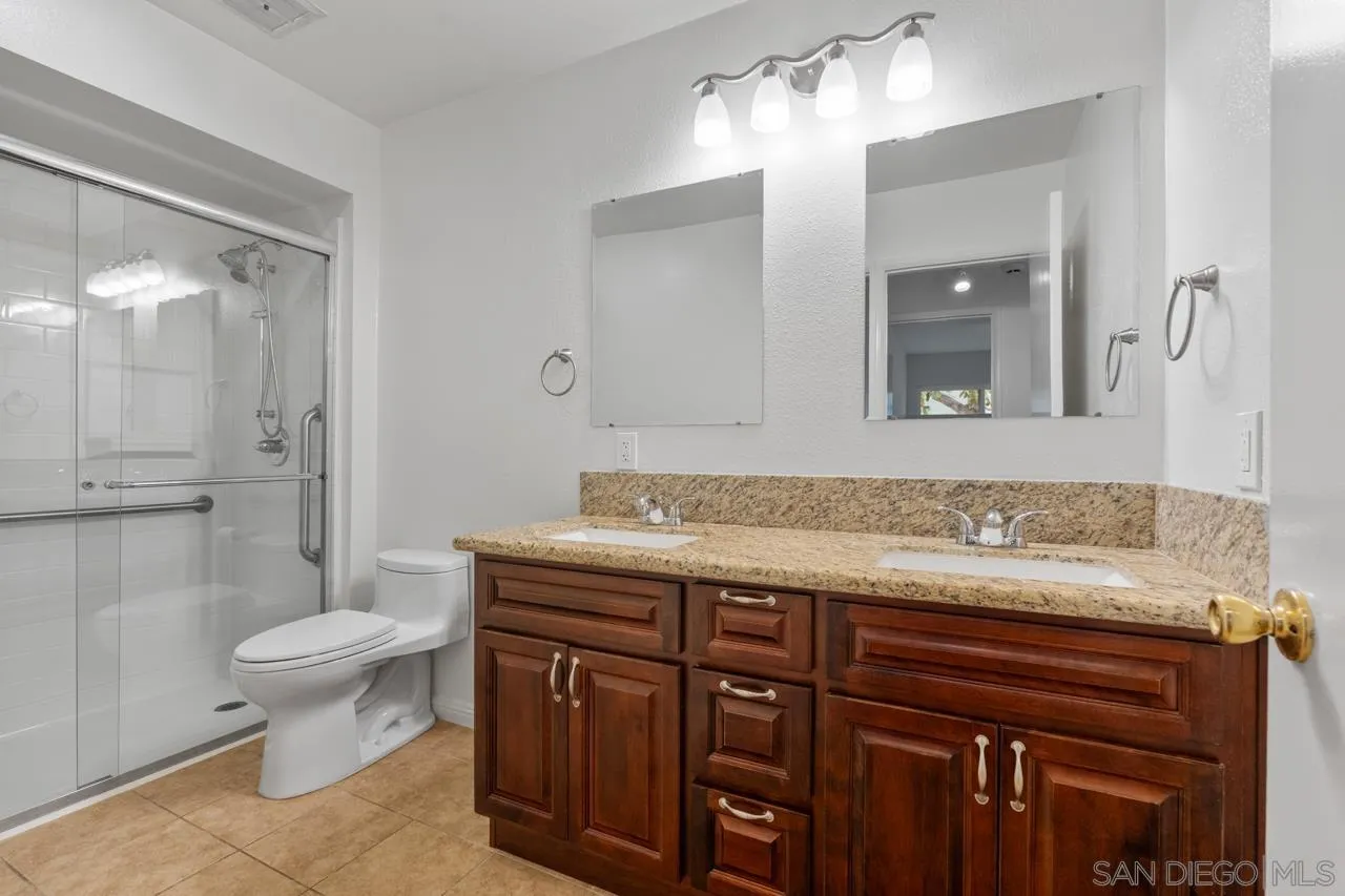 https://cdn.realtyfeed.com/cdn/127/260022233/e4990cce0811c687c9ddee5e3abddc02.webp
