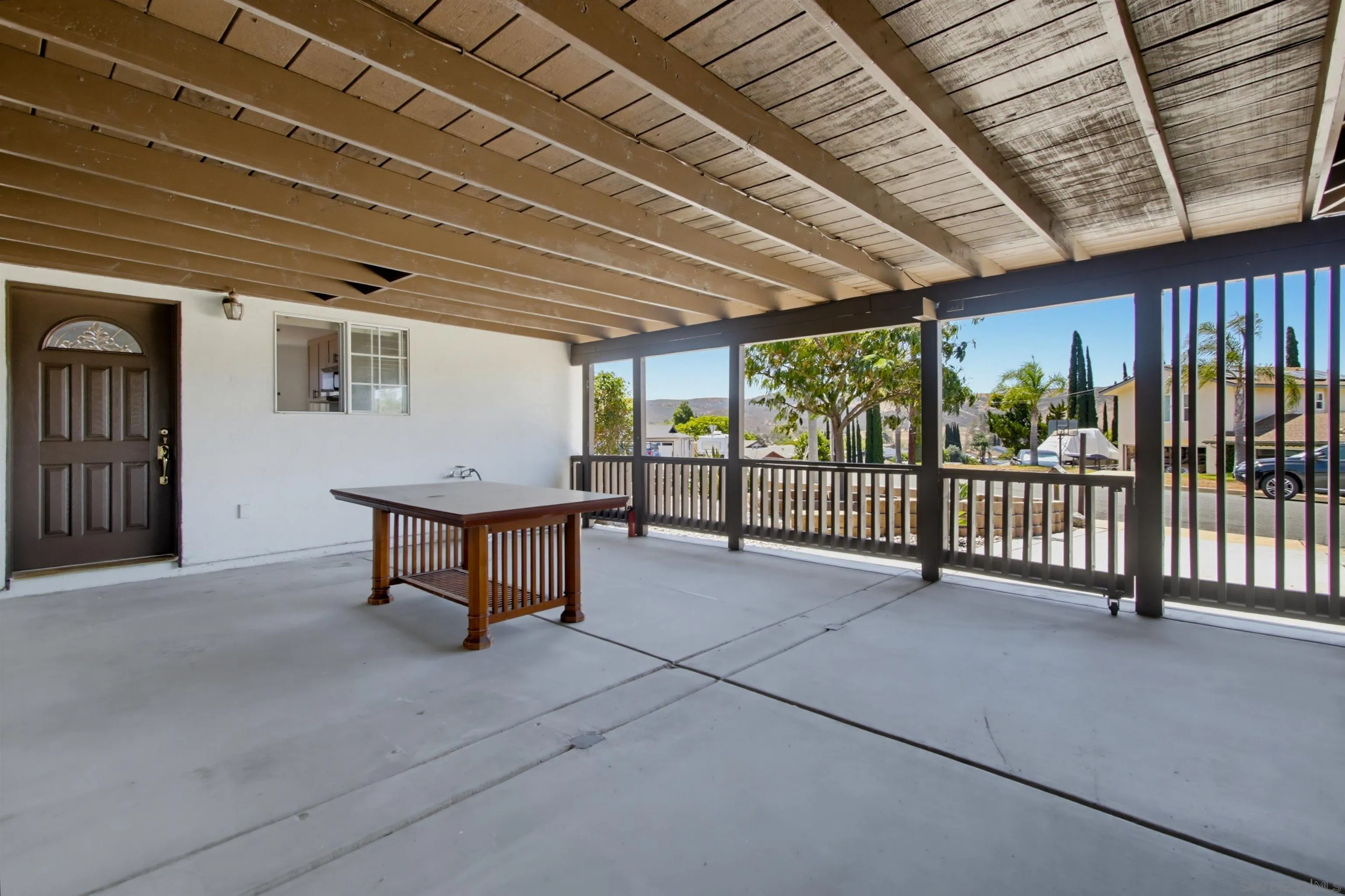https://cdn.realtyfeed.com/cdn/127/260022237/14b9921e5ebdf10f9ecc229ab99827bf.webp