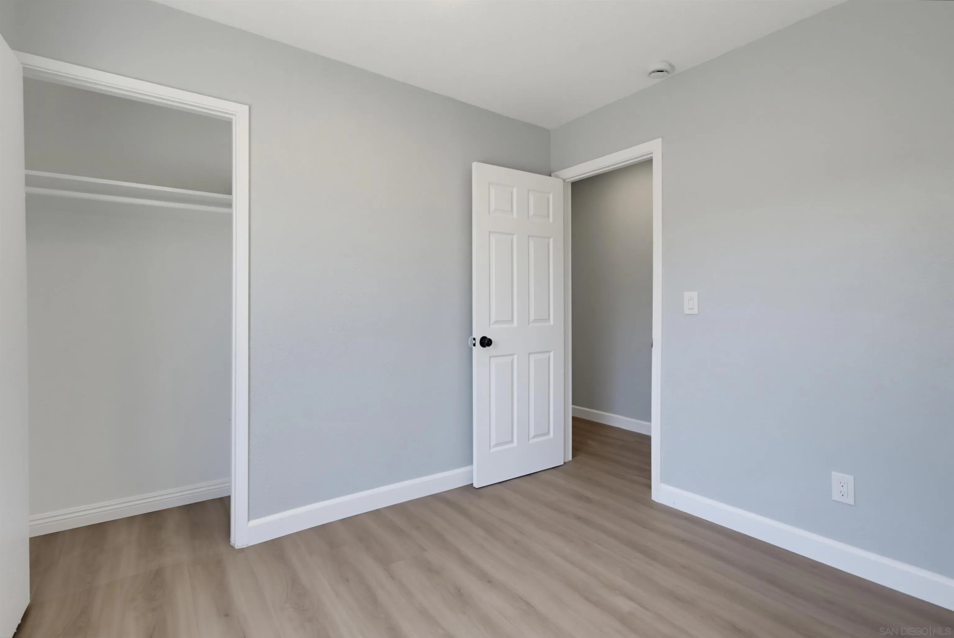https://cdn.realtyfeed.com/cdn/127/260022237/81a725f04b977909d3b42d3b3d7eb506.webp
