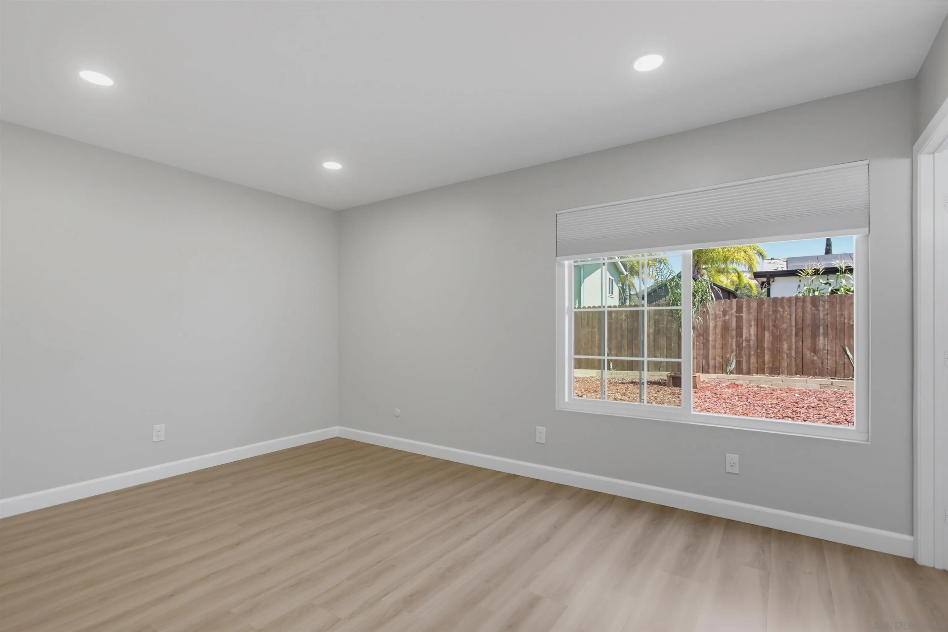 https://cdn.realtyfeed.com/cdn/127/260022237/8a4a1ef2c5d642ae3ec23048960383dd.webp