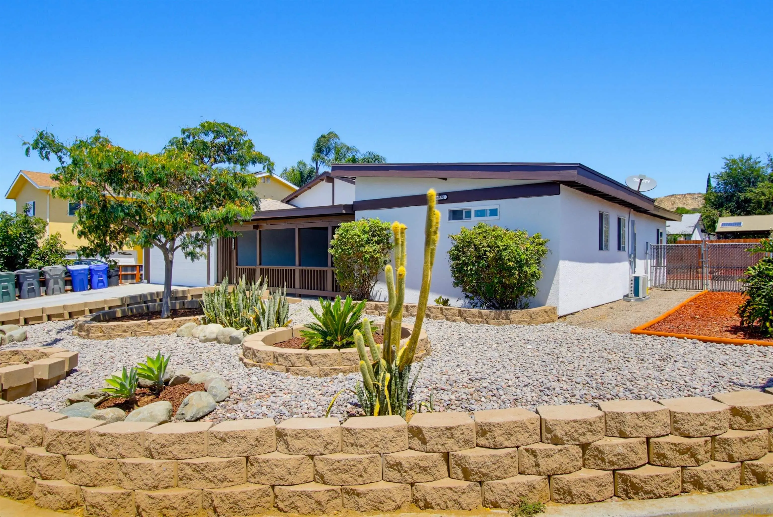 https://cdn.realtyfeed.com/cdn/127/260022237/c97f90f96388ea64ab1caf56610a68fc.webp