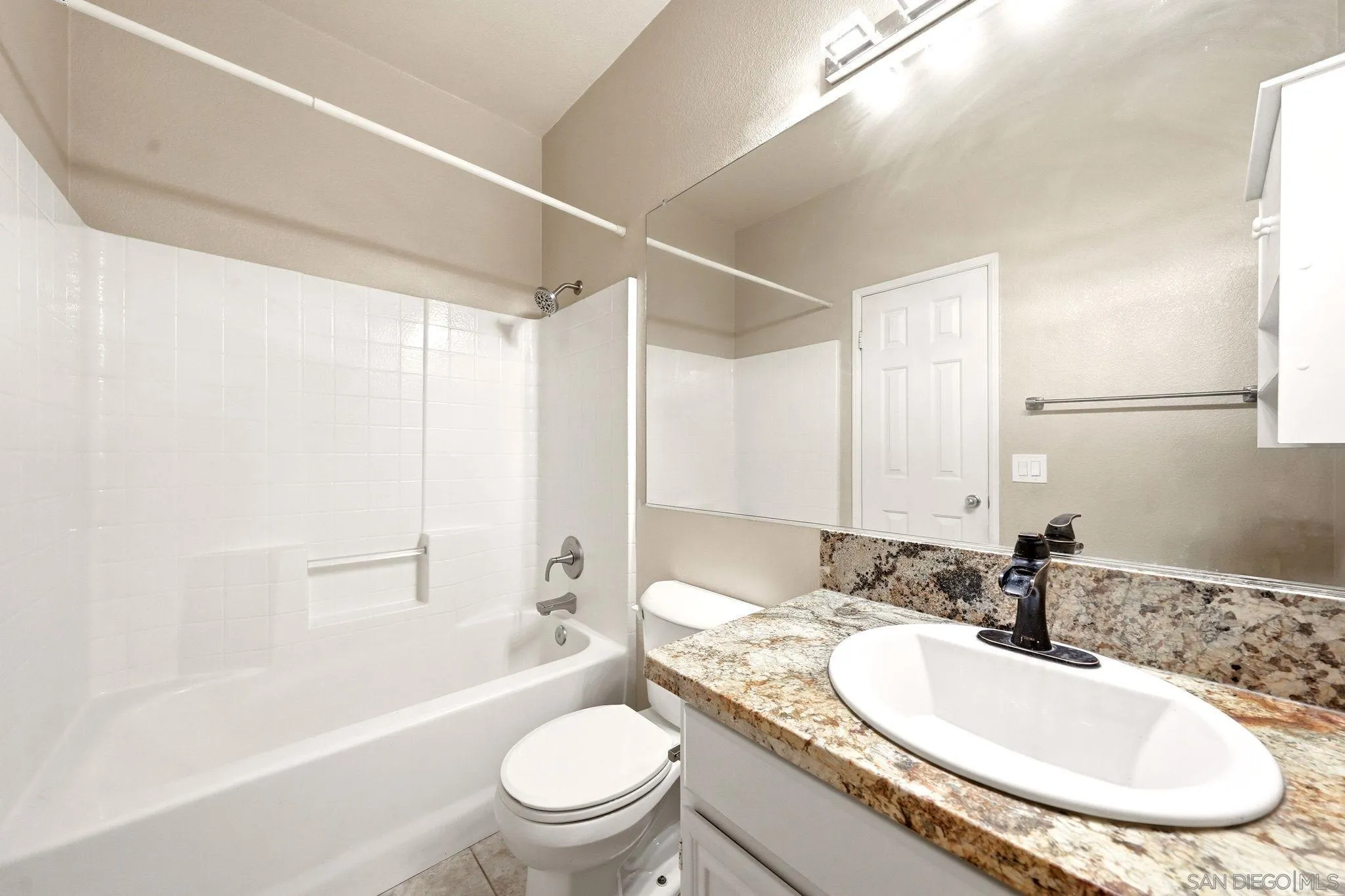 https://cdn.realtyfeed.com/cdn/127/260022238/84e177e1eb983e3c81fa6ded687d9be3.webp