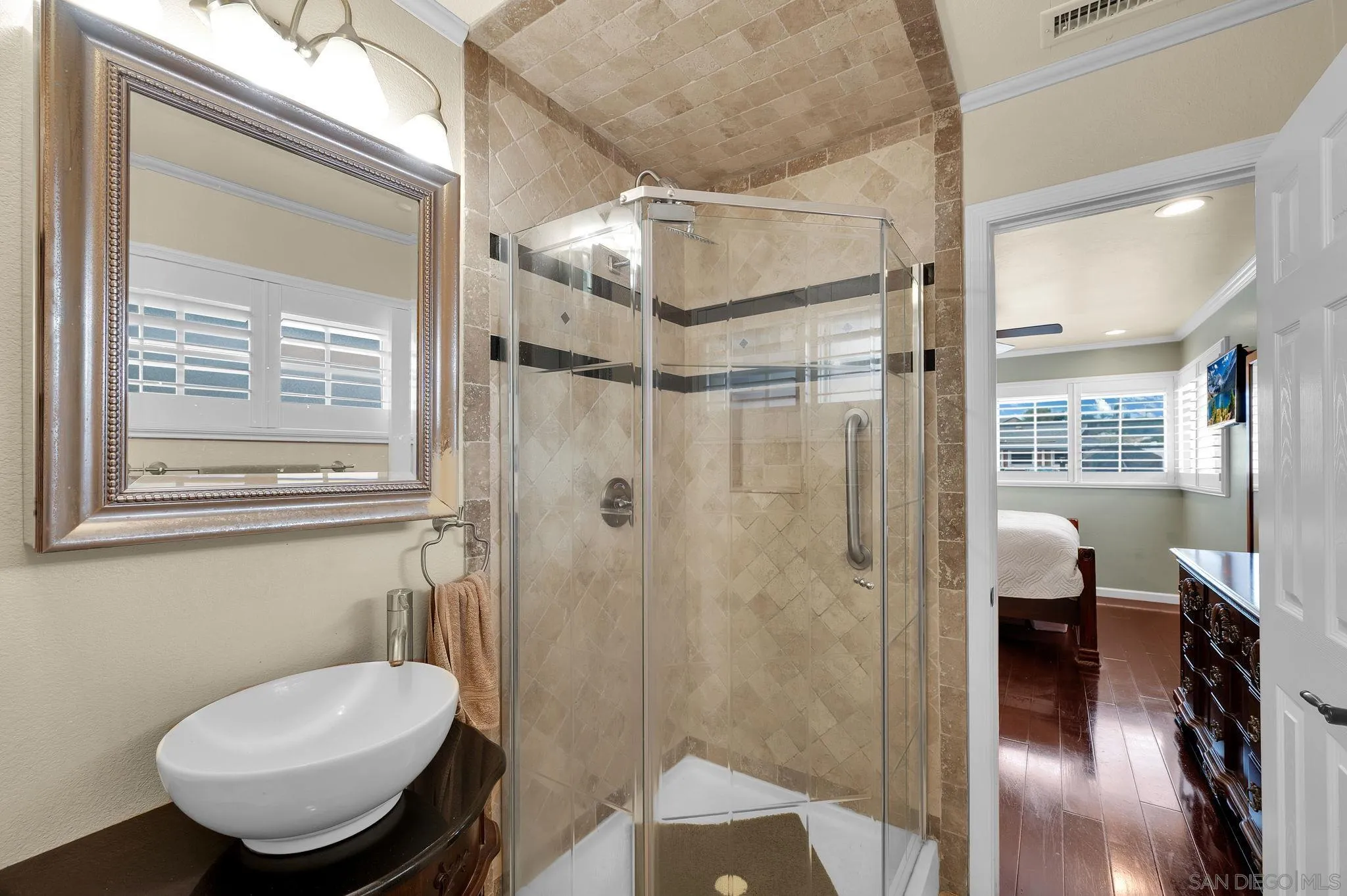 https://cdn.realtyfeed.com/cdn/127/260022240/141aee864bb537886eb5ddb5d18981e5.webp