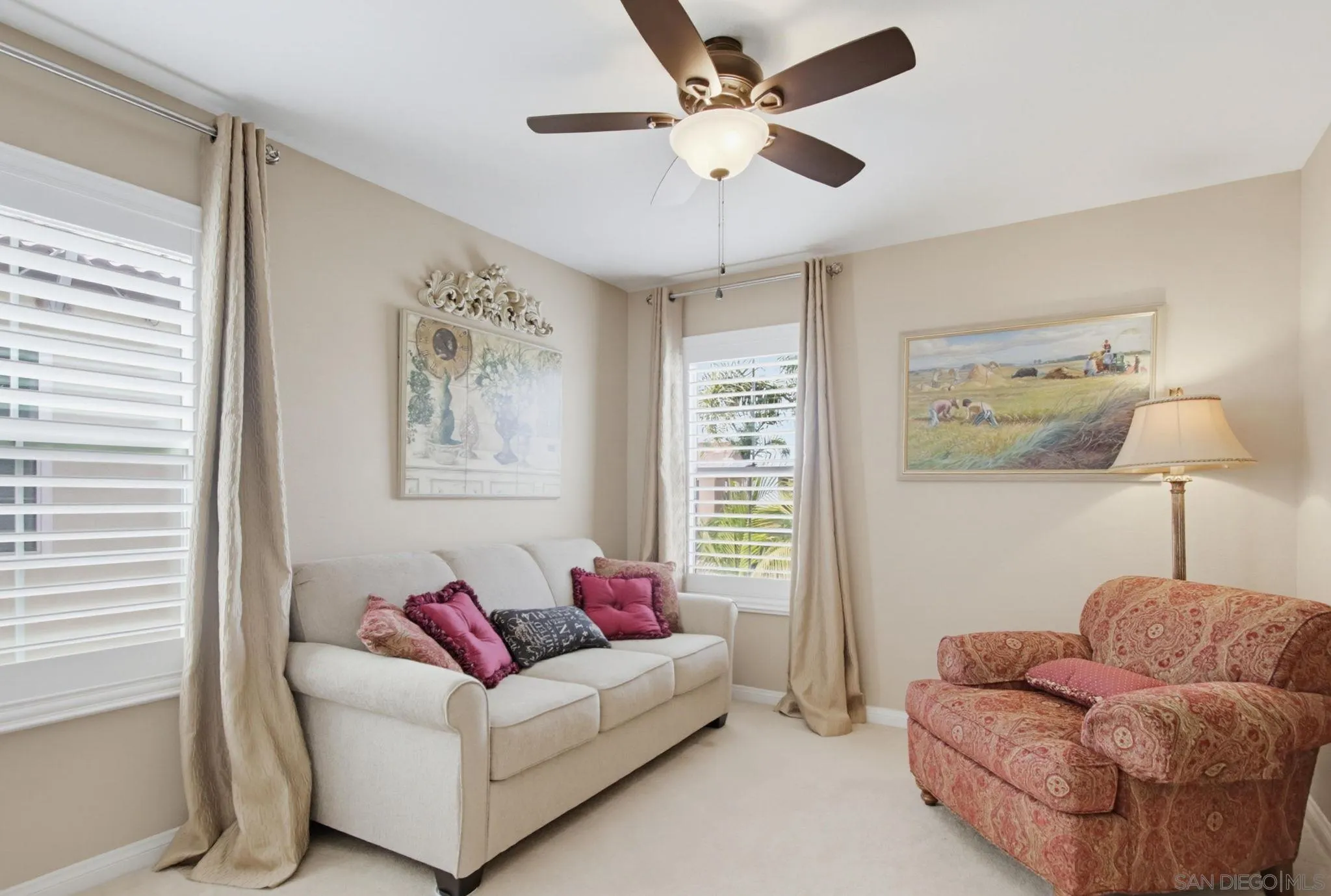 https://cdn.realtyfeed.com/cdn/127/260022245/450381ec8163d39fd606293b71919fca.webp