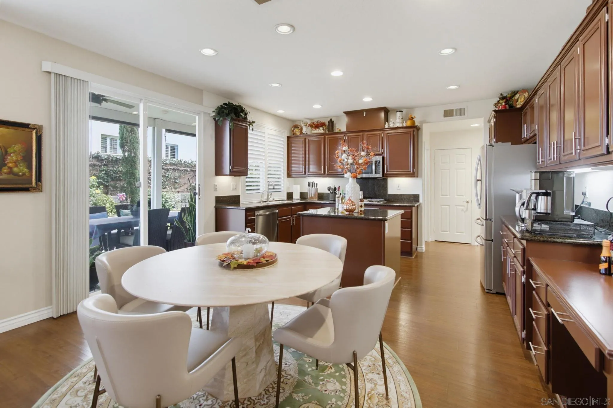 https://cdn.realtyfeed.com/cdn/127/260022245/604b6623959ae089c7f408c46f9798de.webp