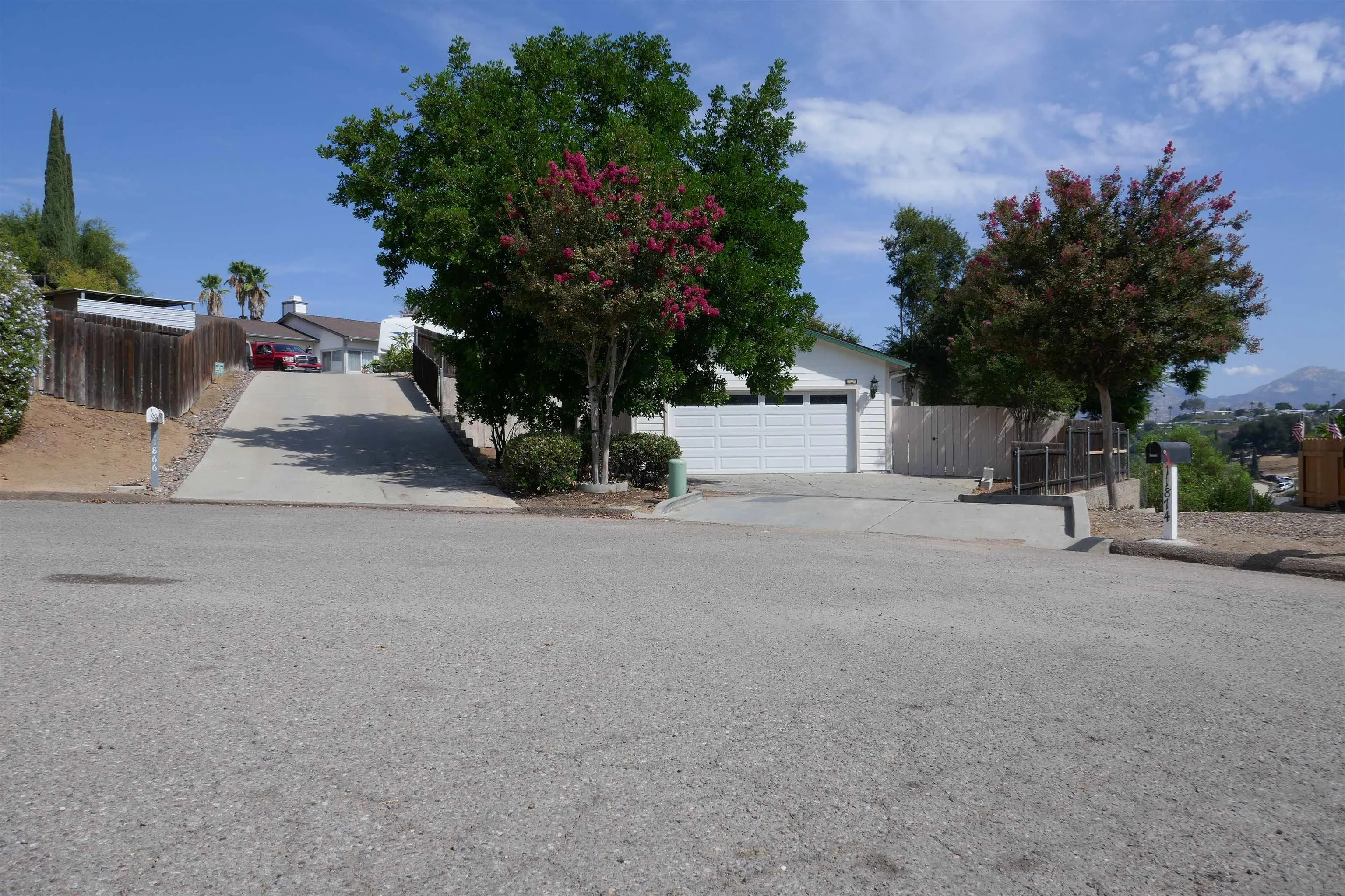 11874 Gardena Lane, Lakeside, CA 92040 - Main photo, Lakeside, CA