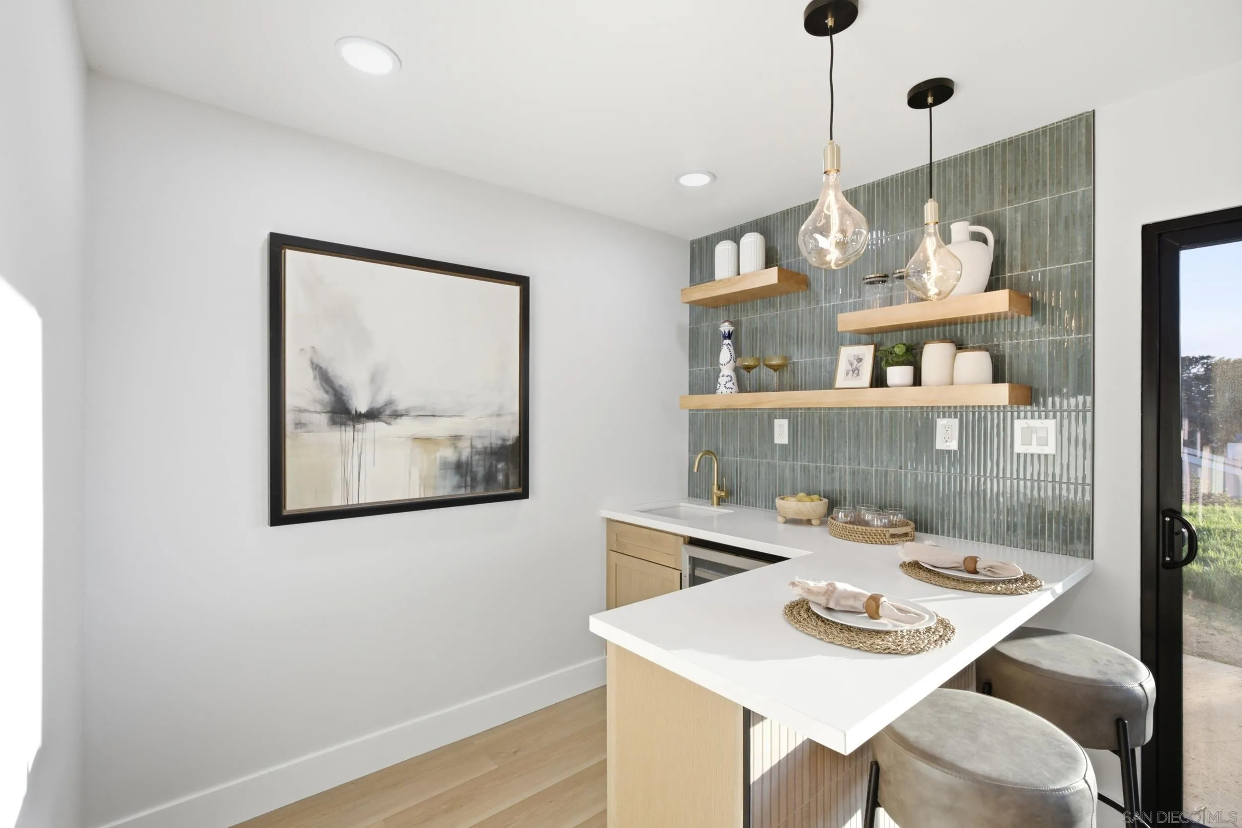 https://cdn.realtyfeed.com/cdn/127/260022251/3b707d41c46be6fd21ef10ac044141d2.webp