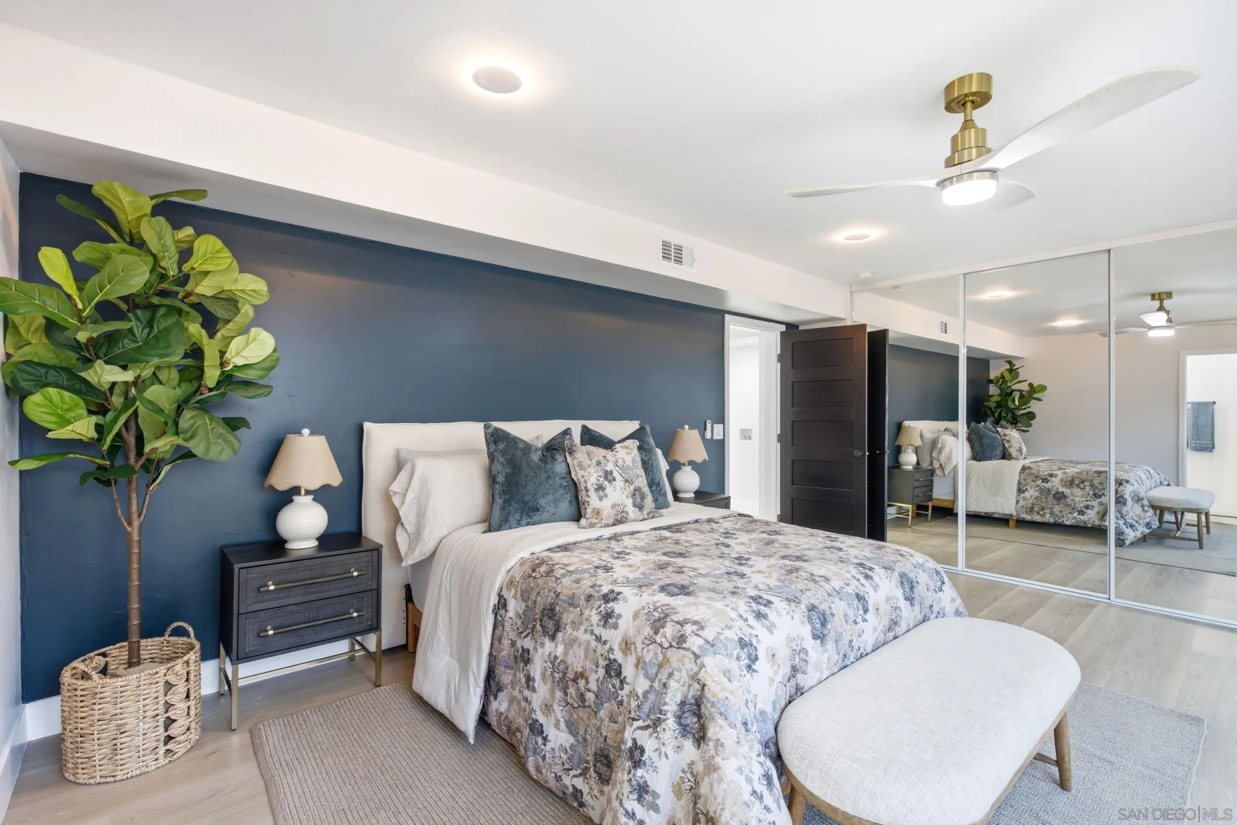 https://cdn.realtyfeed.com/cdn/127/260022251/dcd5a0c284775ca561fac07c900909ba.webp